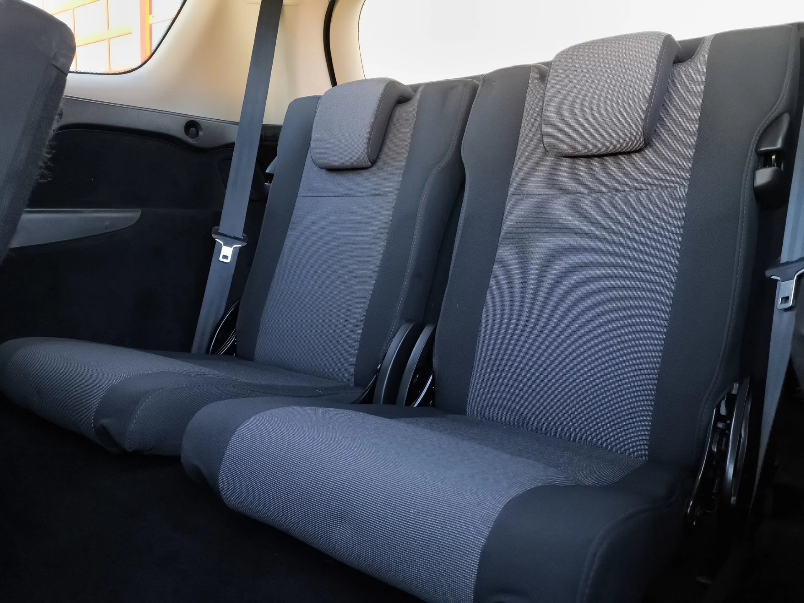 Renault Grand Scenic Selection Energy TCe 85 kW (115 CV) - Foto 18