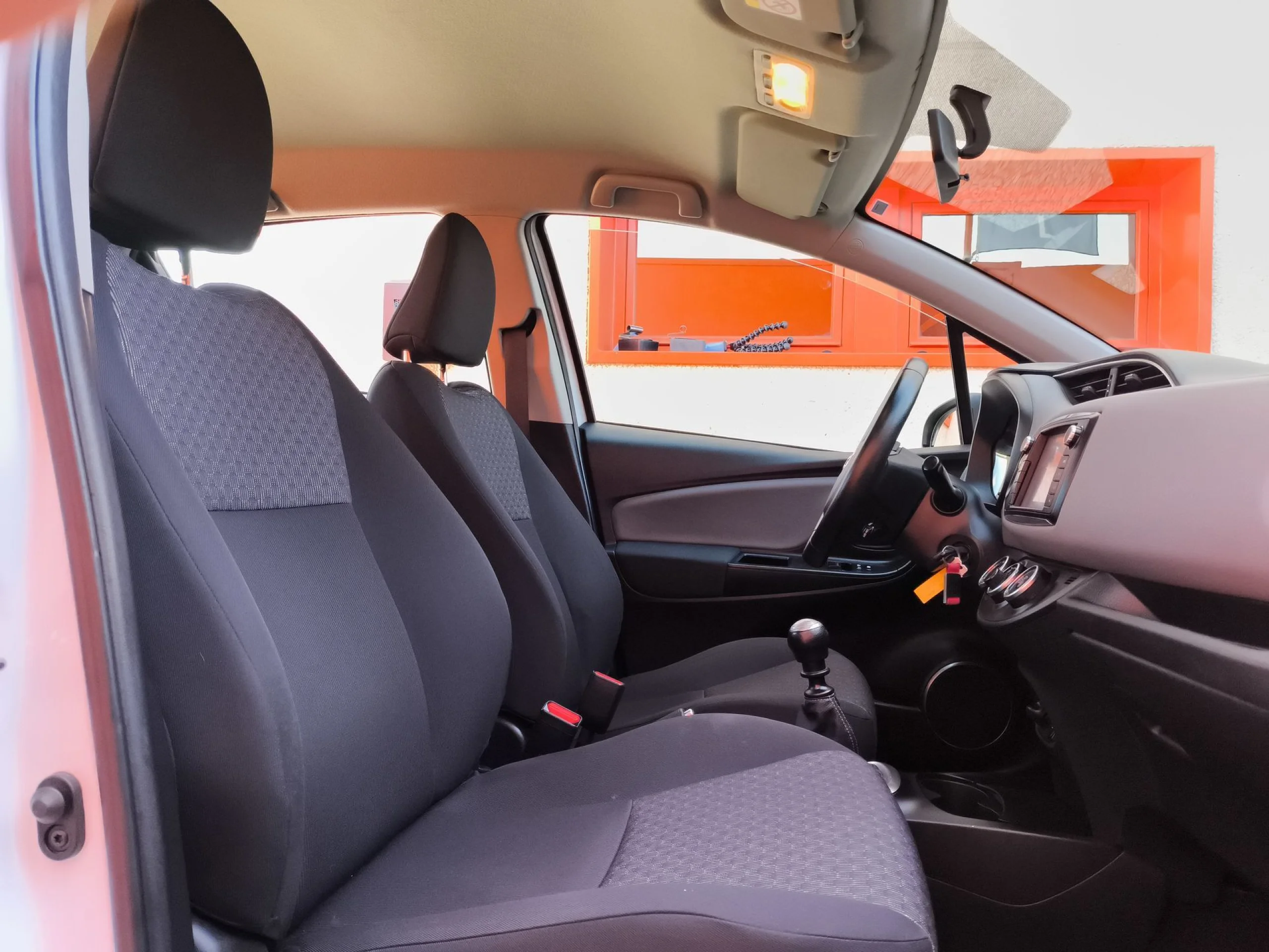 Toyota Yaris 1.4 D4-D Active 66 kW (90 CV) - Foto 20