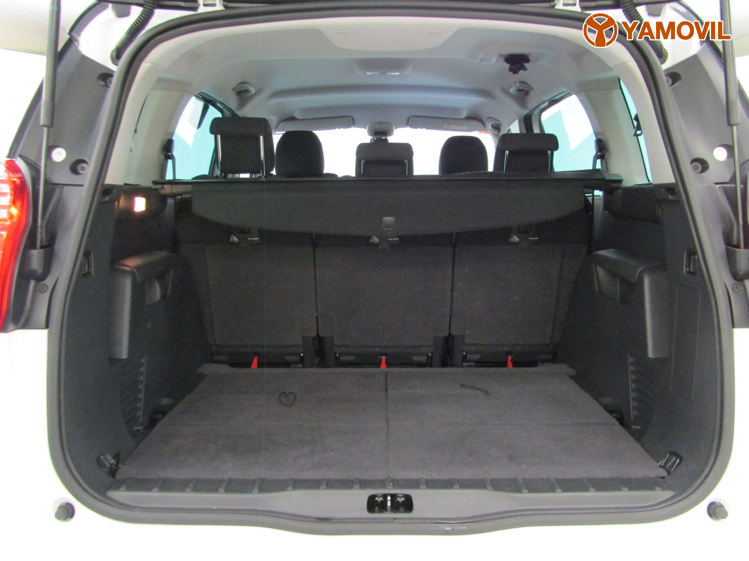 Peugeot 5008 1.2 PURETECH STYLE - Foto 9