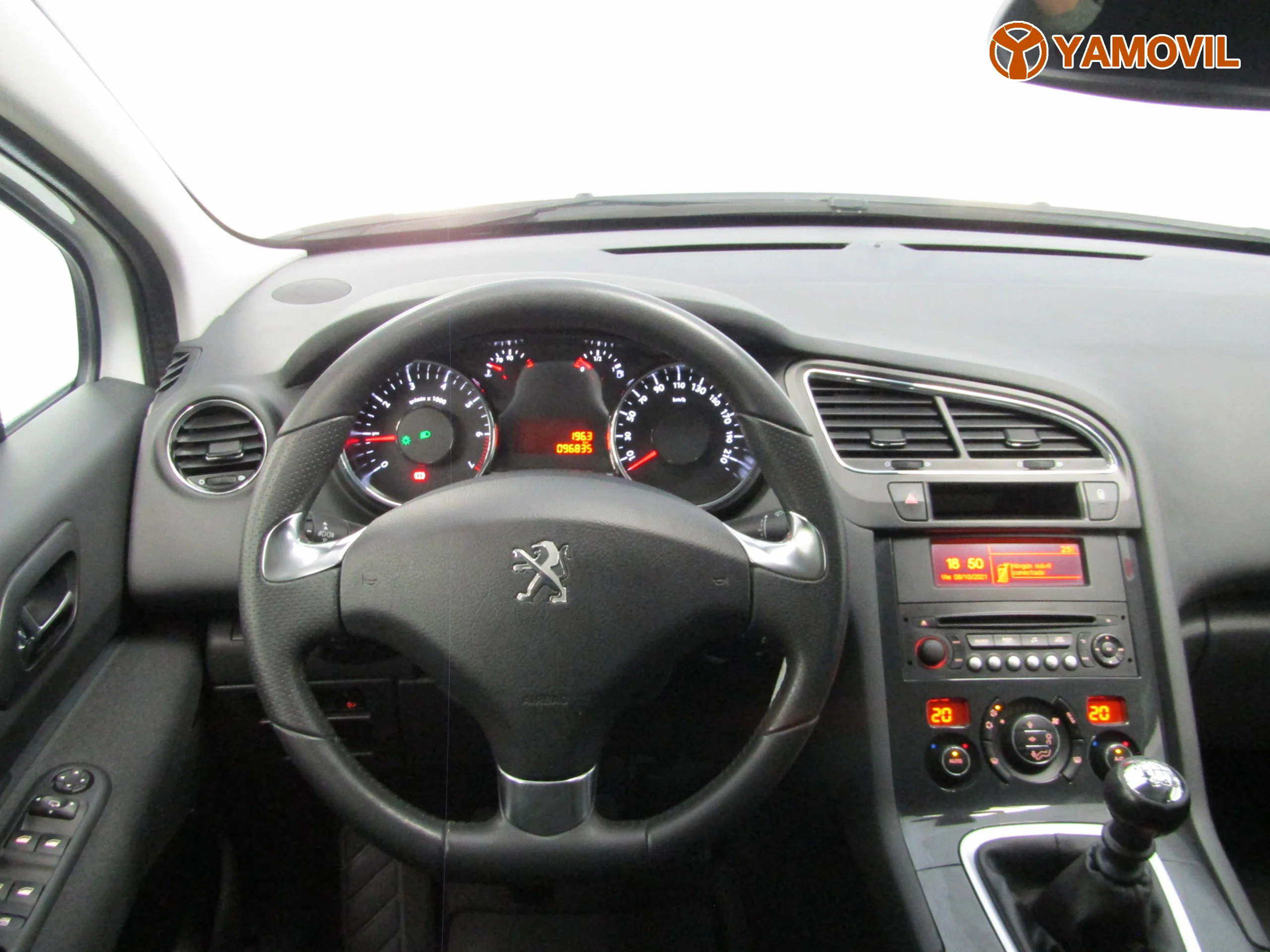 Peugeot 5008 1.2 PURETECH STYLE - Foto 18