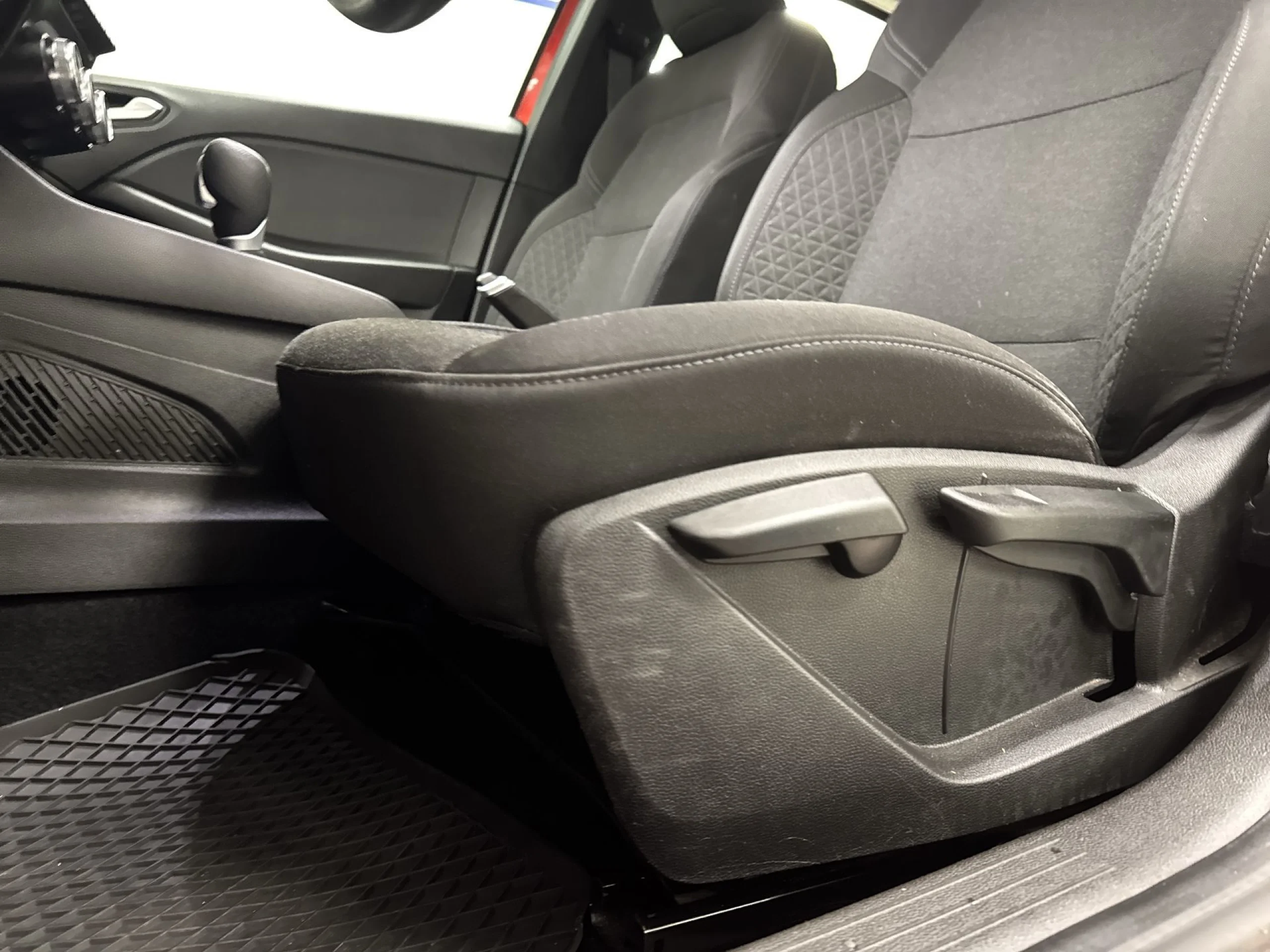 Renault Clio Intens E-Tech Híbrido 103 kW (140 CV) - Foto 9