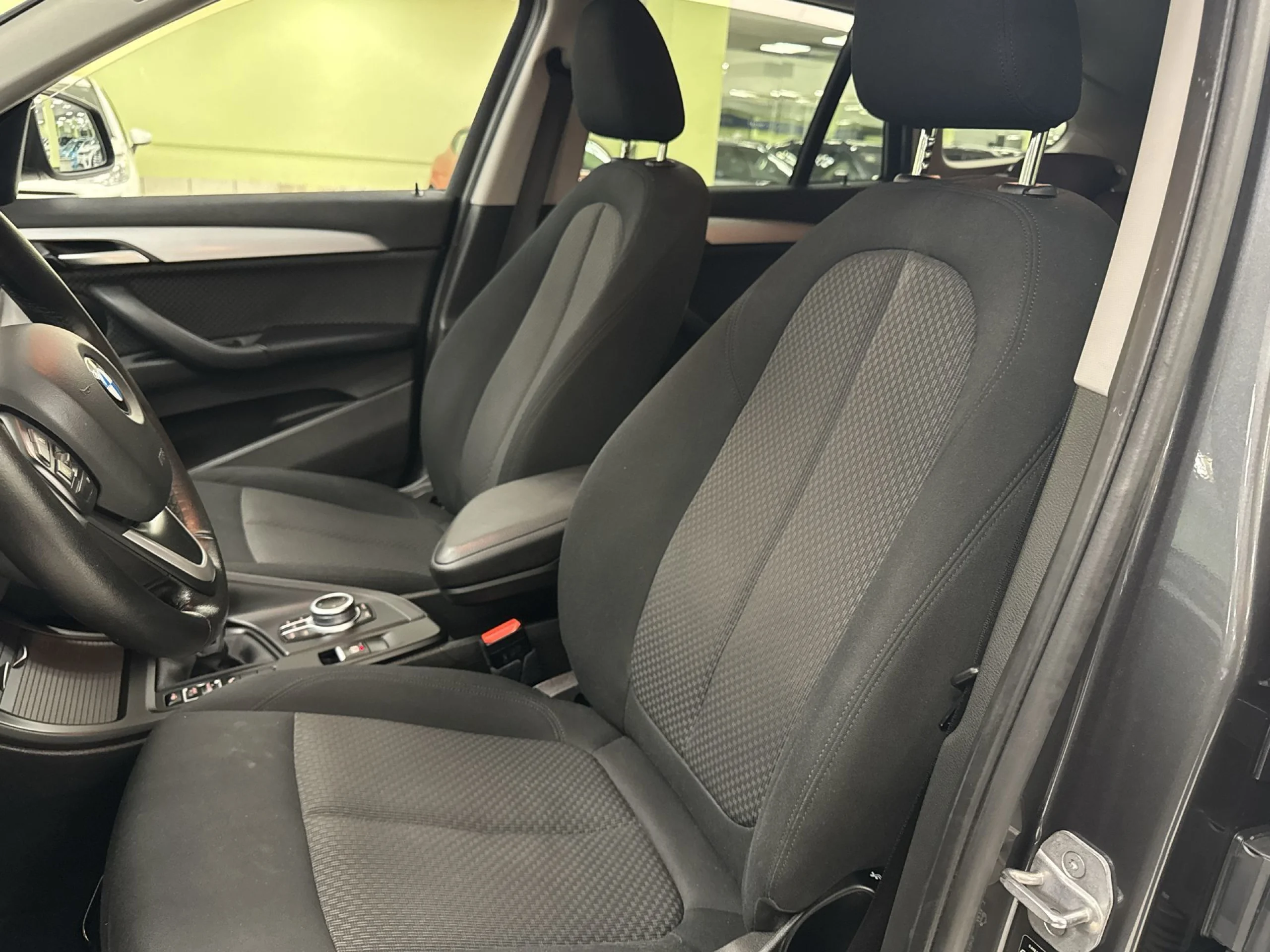 BMW X1 sDrive18d 110 kW (150 CV) - Foto 8