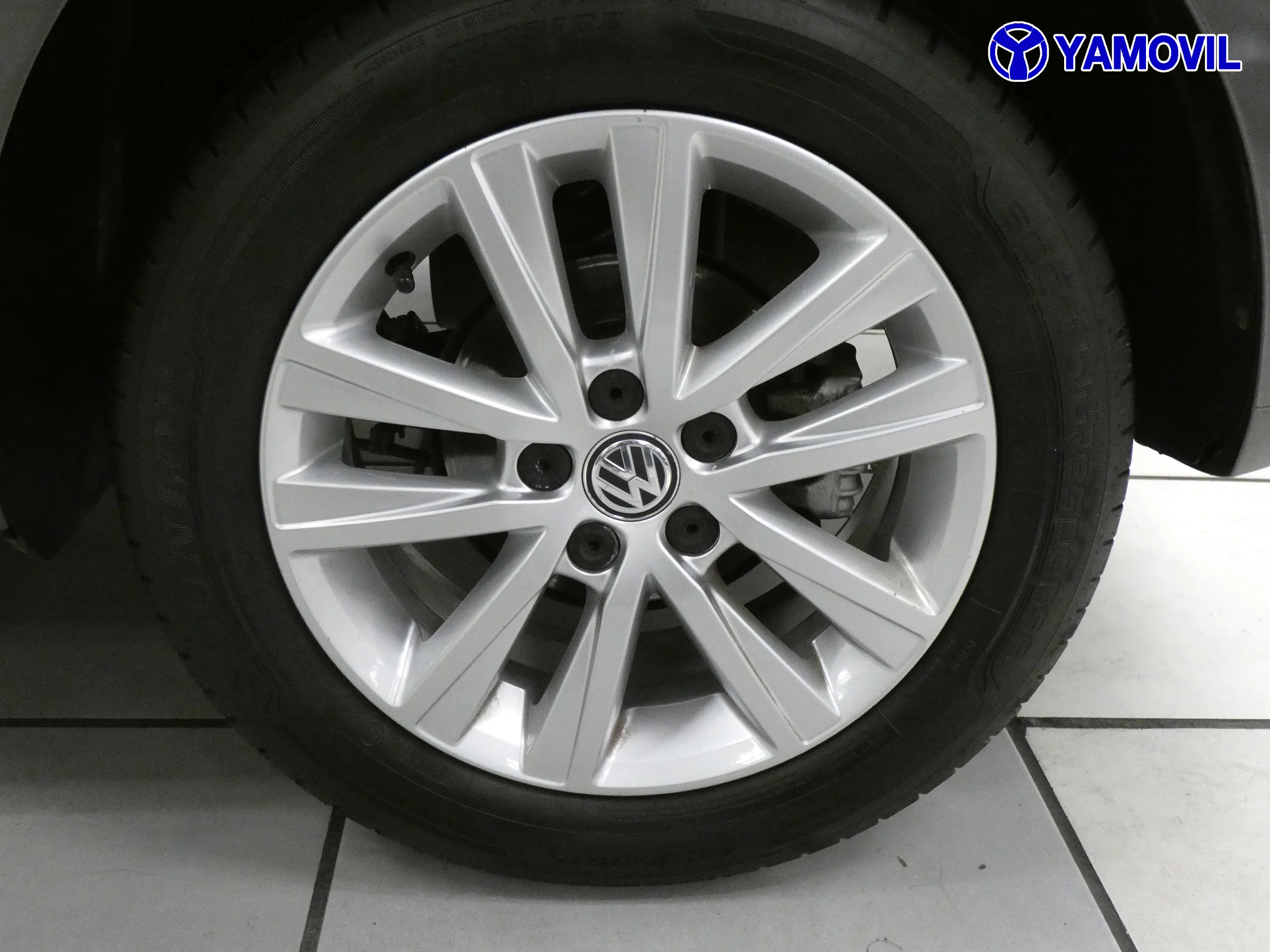 Volkswagen Polo 1.4 TDI ADVANCE BMT 5P - Foto 11