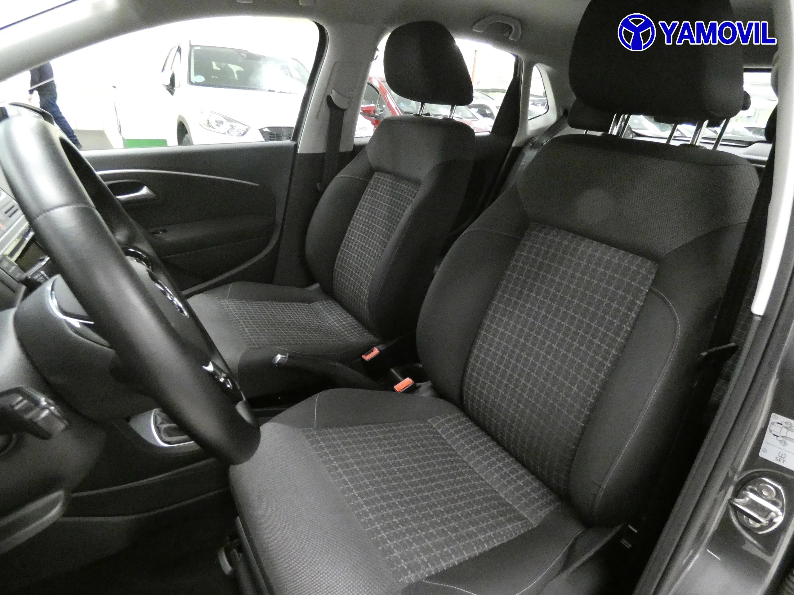 Volkswagen Polo 1.4 TDI ADVANCE BMT 5P - Foto 13