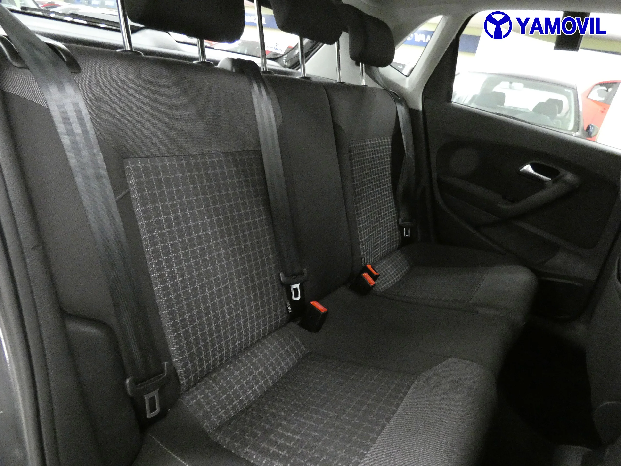 Volkswagen Polo 1.4 TDI ADVANCE BMT 5P - Foto 16