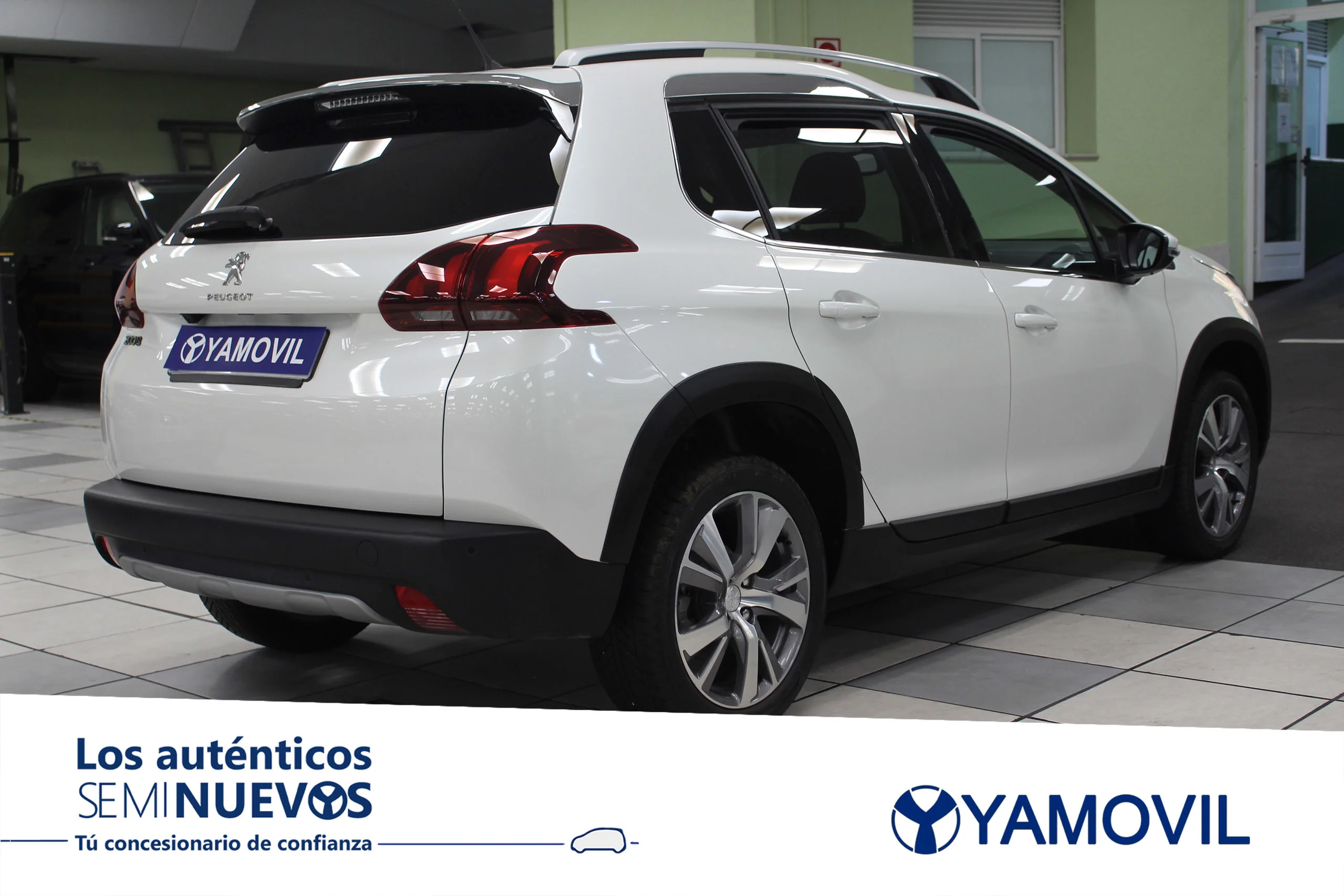 Peugeot 2008 SUV PEUGEOT 2008 1.2 PURETECH 110CV ALLURE 5P. - Foto 4