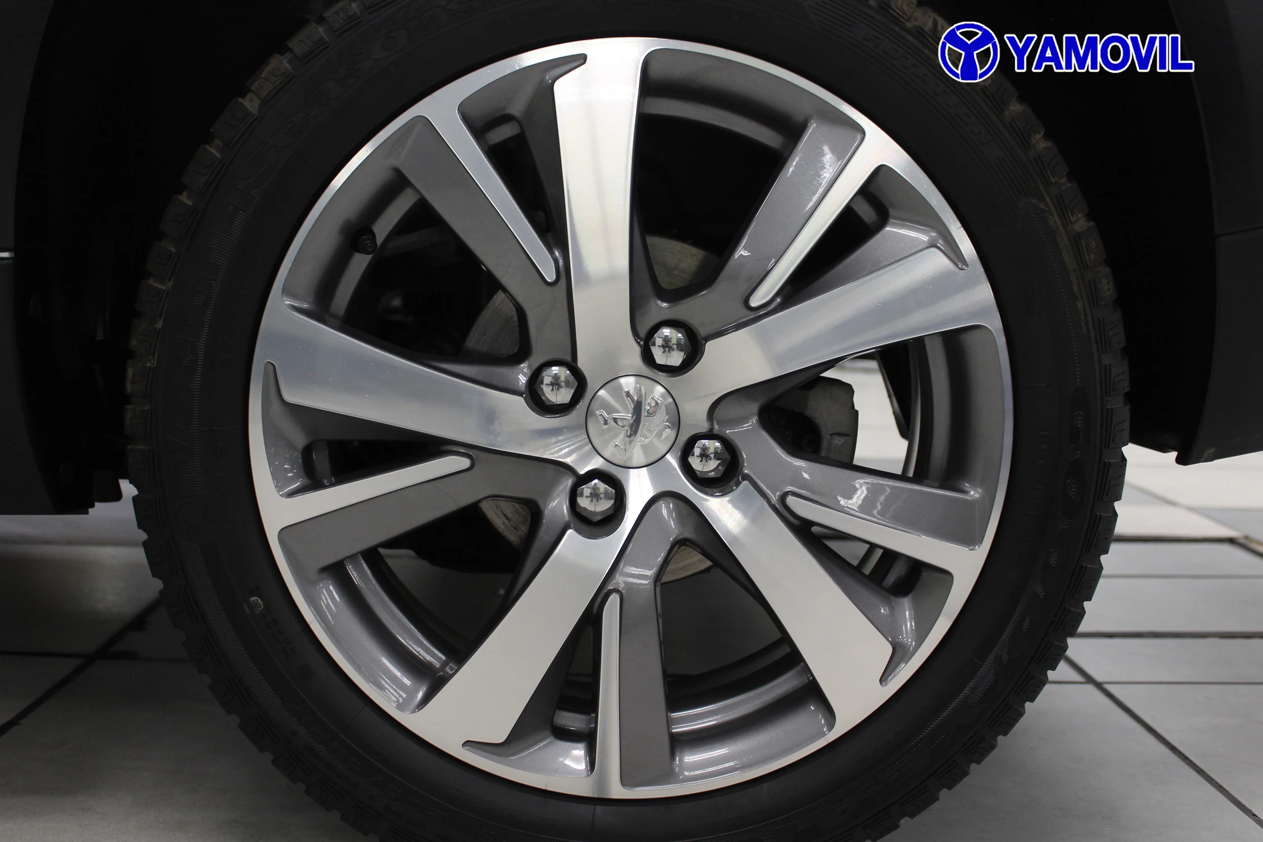 Peugeot 2008 SUV PEUGEOT 2008 1.2 PURETECH 110CV ALLURE 5P. - Foto 11