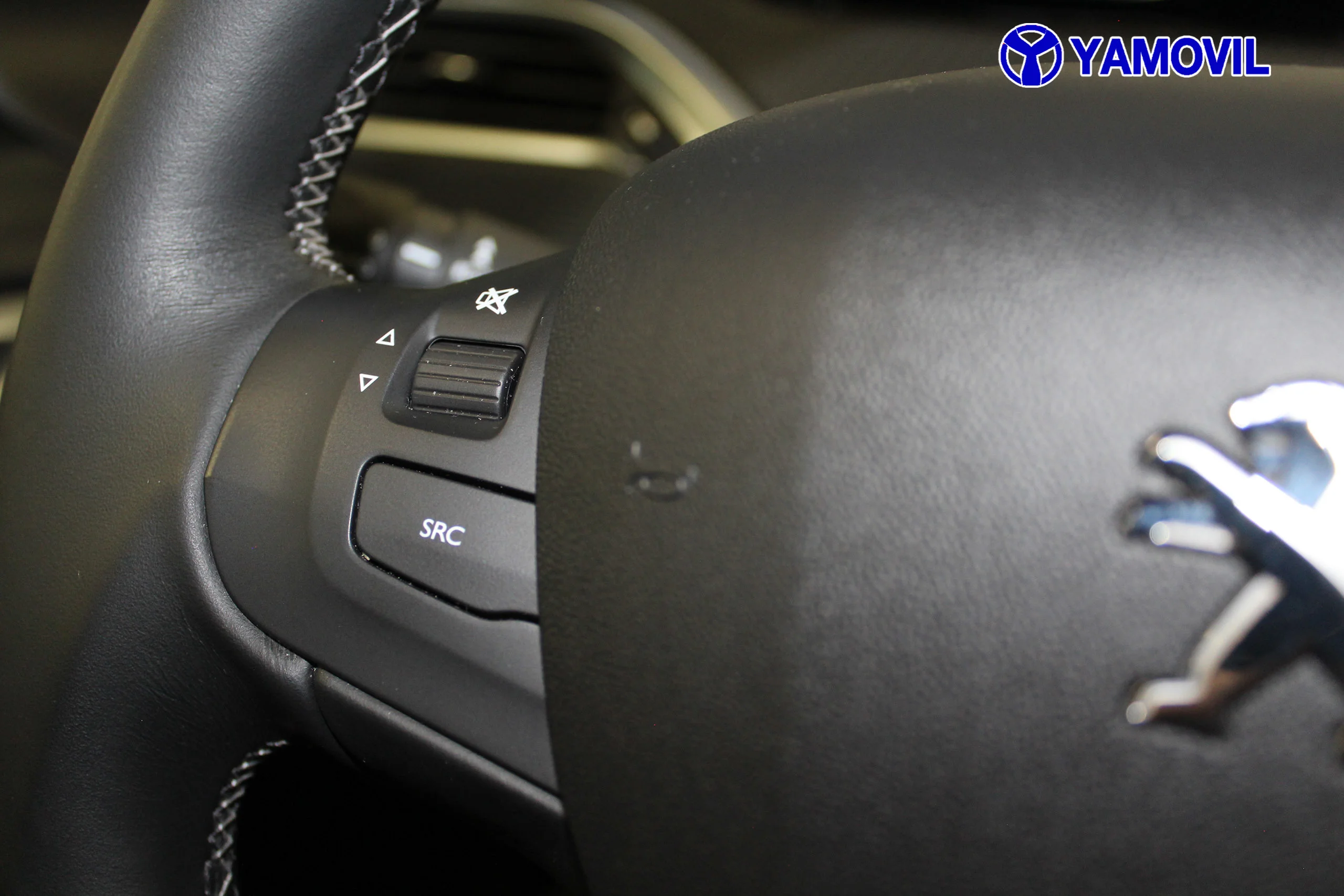 Peugeot 2008 SUV PEUGEOT 2008 1.2 PURETECH 110CV ALLURE 5P. - Foto 19