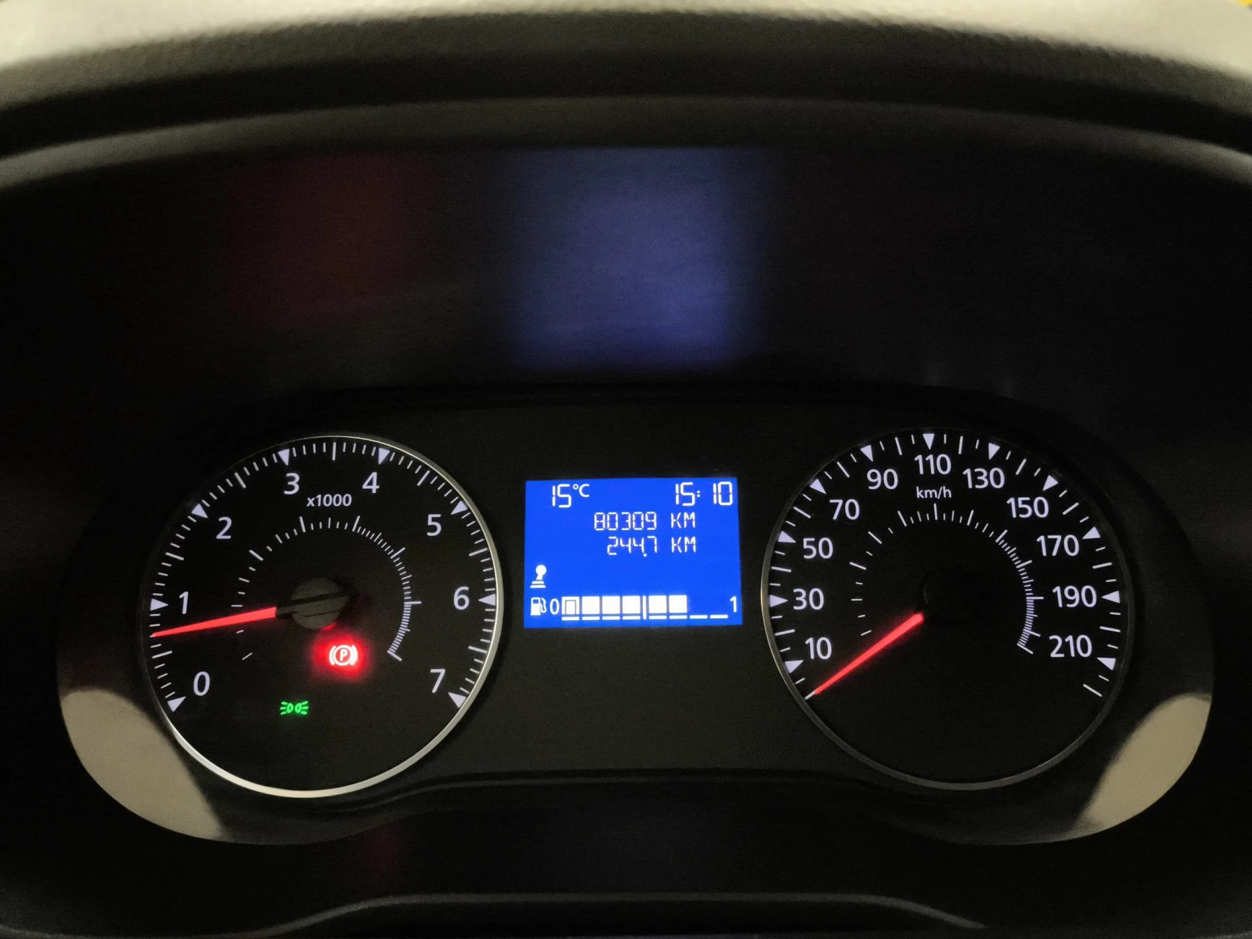 Dacia Duster Essential 1.6 84 kW (115 CV) 4X2 - Foto 12