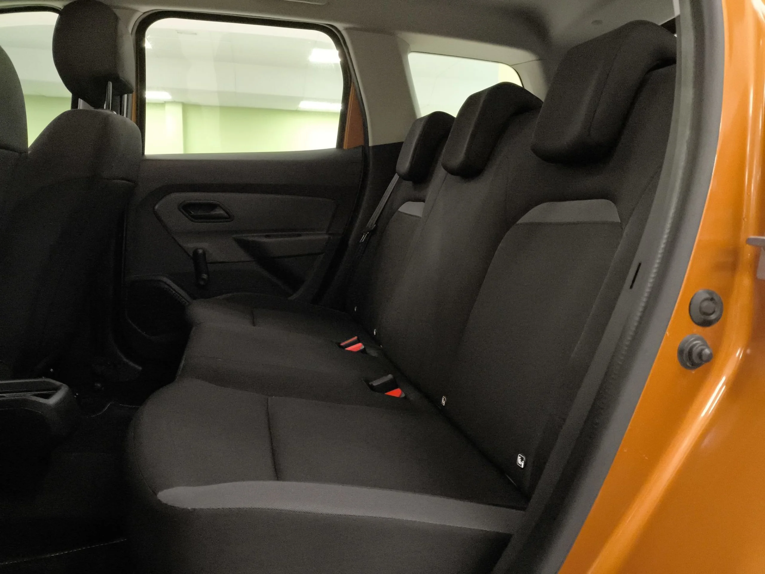 Dacia Duster Essential 1.6 84 kW (115 CV) 4X2 - Foto 17