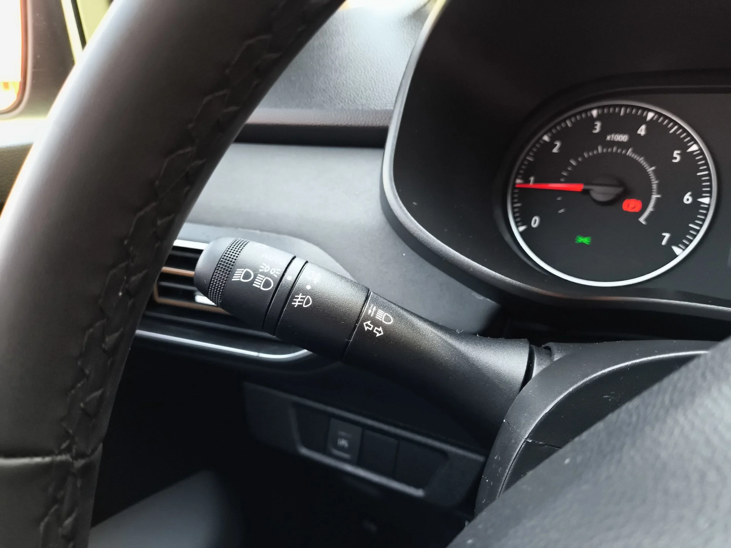 Dacia Jogger Extreme Go ECO-G 74 kW (100 CV) - Foto 18