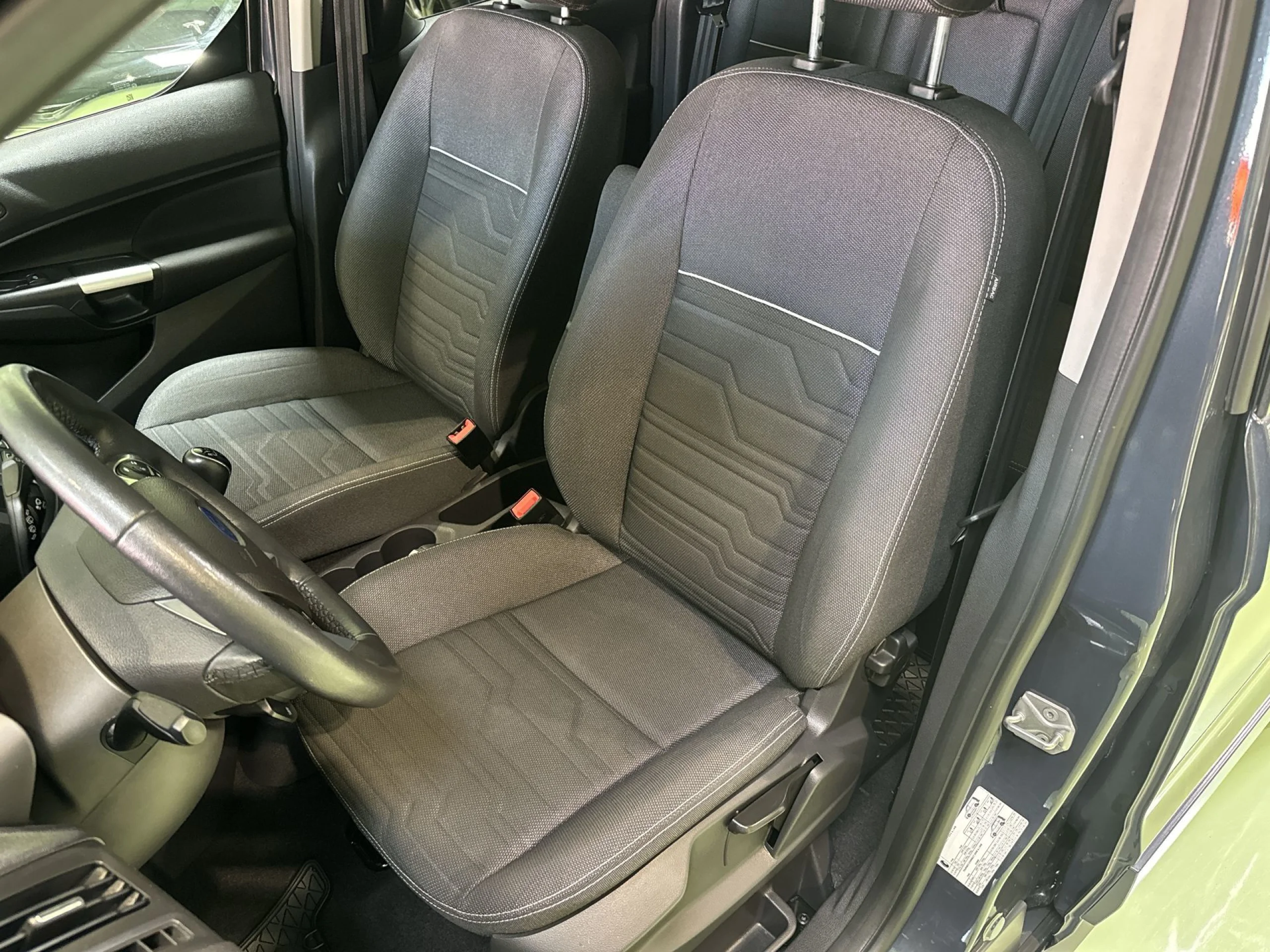 Ford Grand tourneo connect 1.6 TDCi Titanium 85 kW (115 CV) - Foto 8