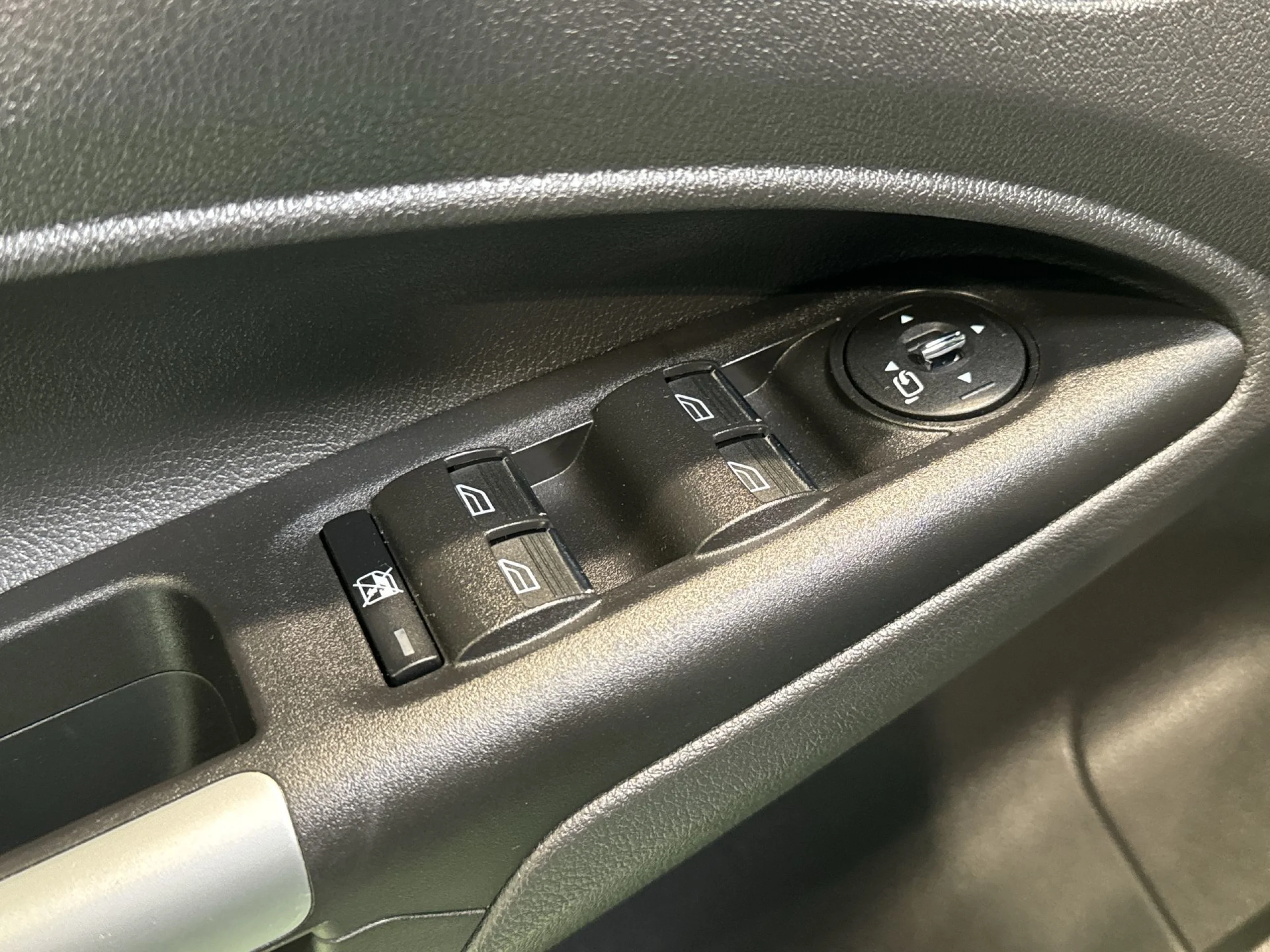 Ford Grand tourneo connect 1.6 TDCi Titanium 85 kW (115 CV) - Foto 10