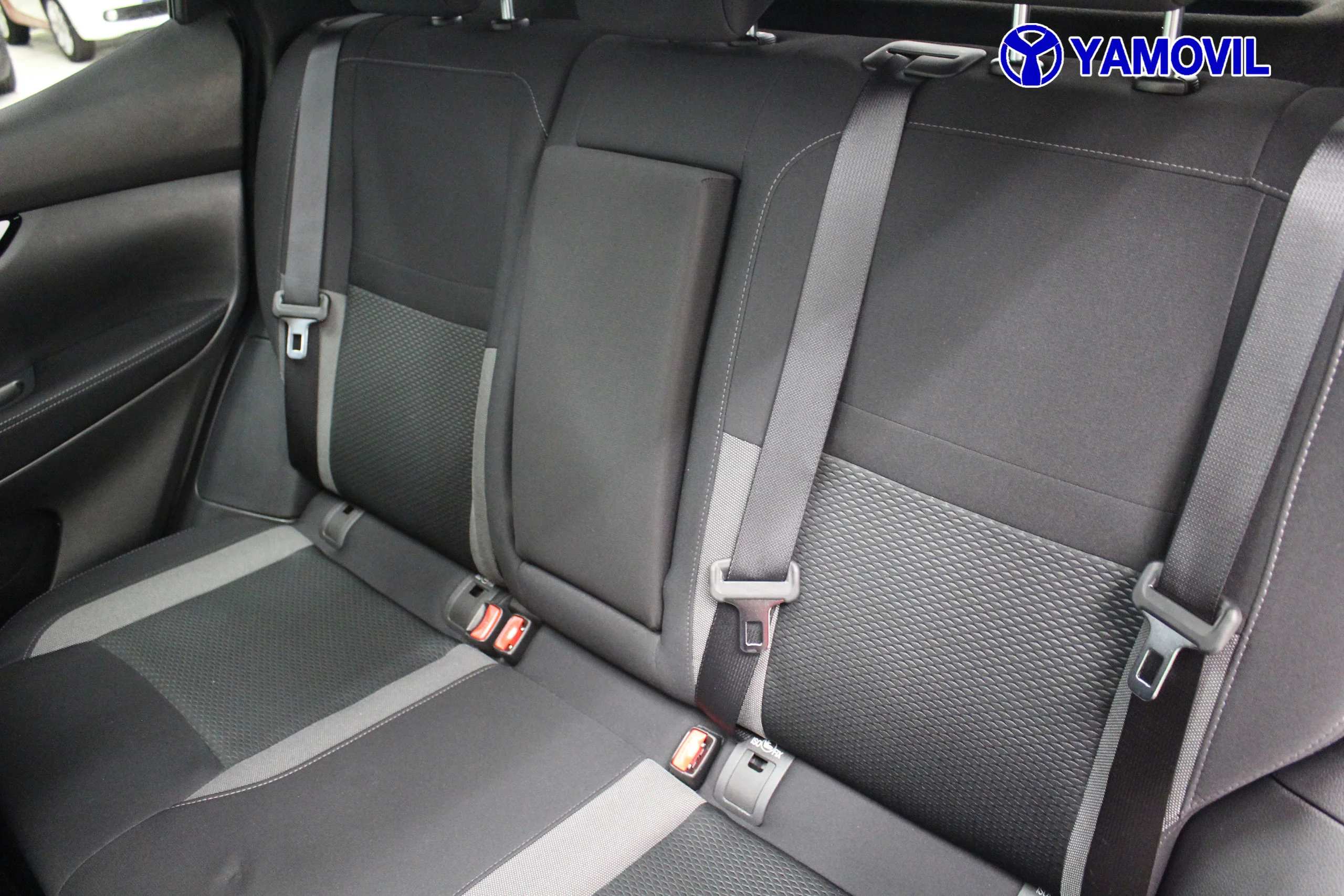Nissan Qashqai DIG-T mHEV Premiere Edition 4x2 103 kW (140 CV) - Foto 14