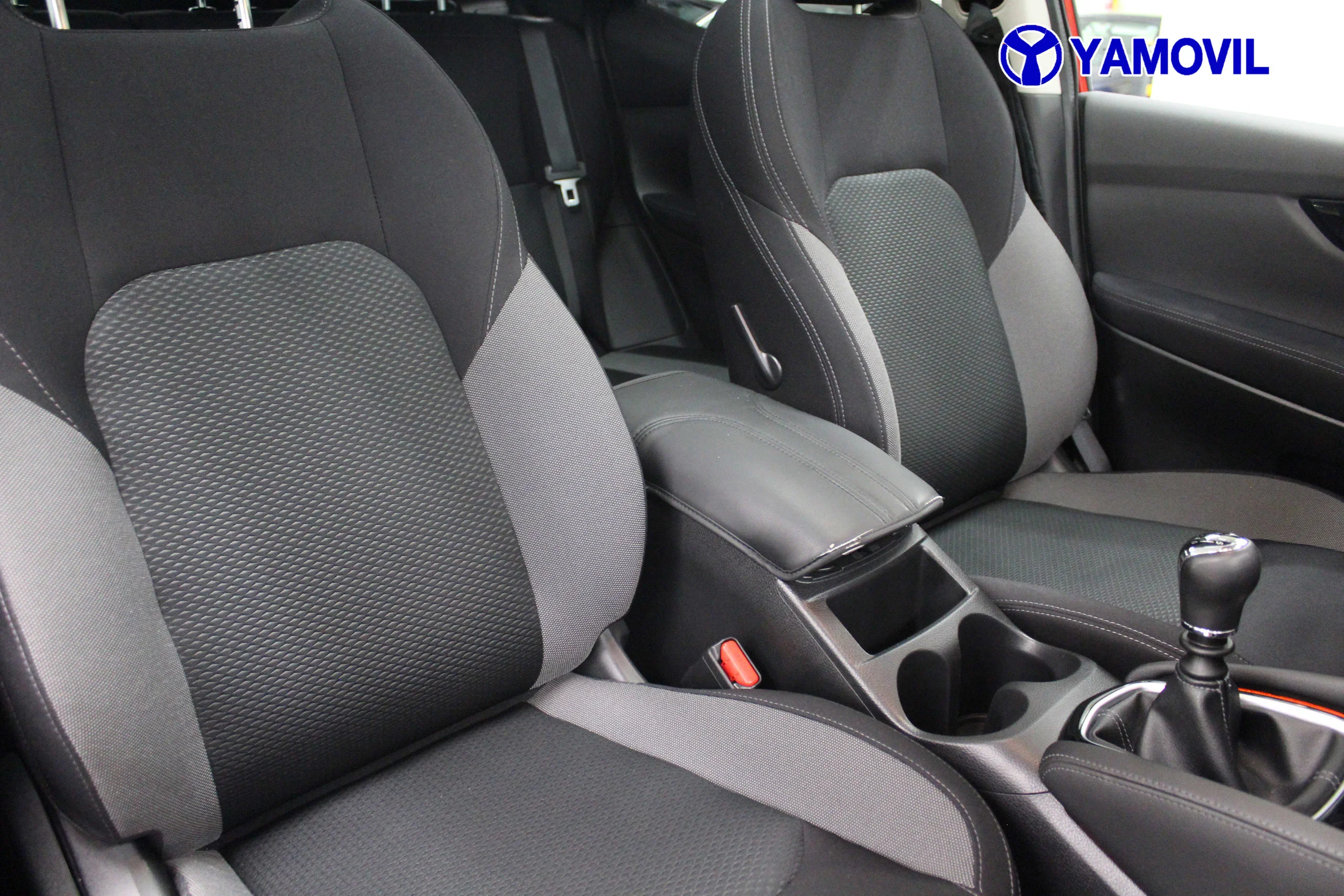 Nissan Qashqai DIG-T mHEV Premiere Edition 4x2 103 kW (140 CV) - Foto 15
