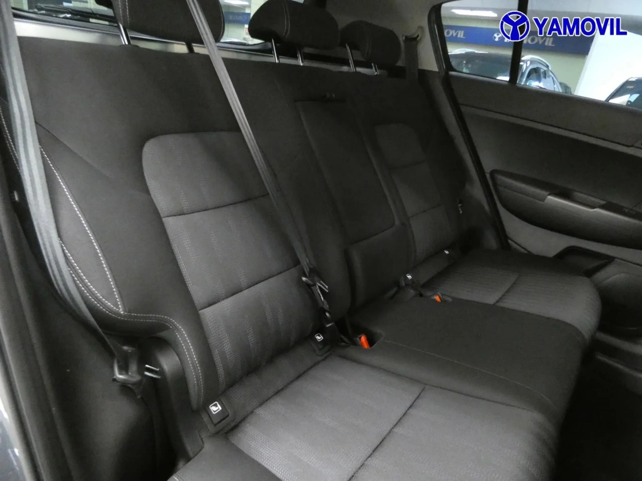 Kia Sportage 1.6 CRDi Business 4x2 DCT 100 kW (136 CV) - Foto 16