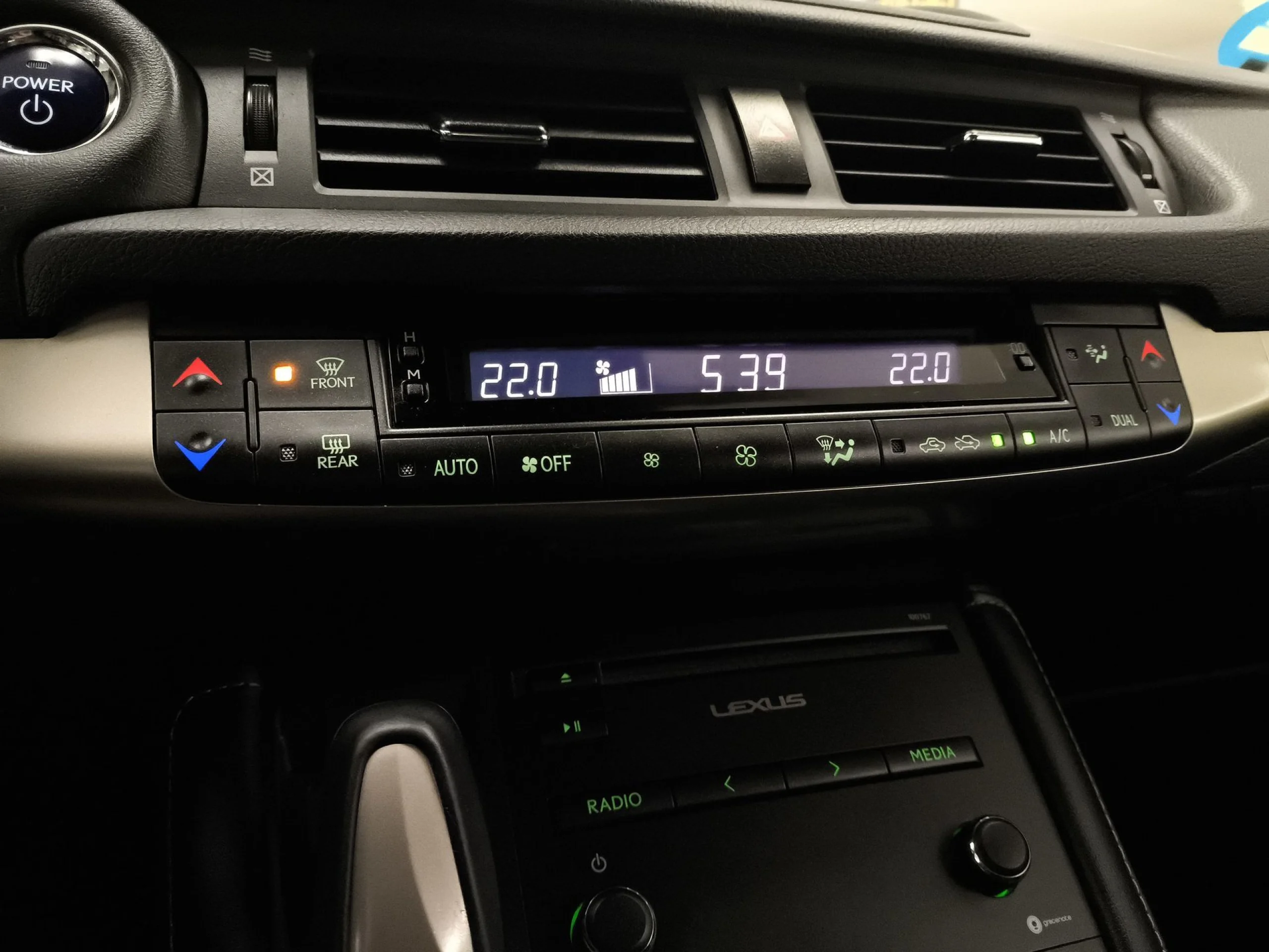 Lexus CT 200h Executive 100 kW (136 CV) - Foto 19