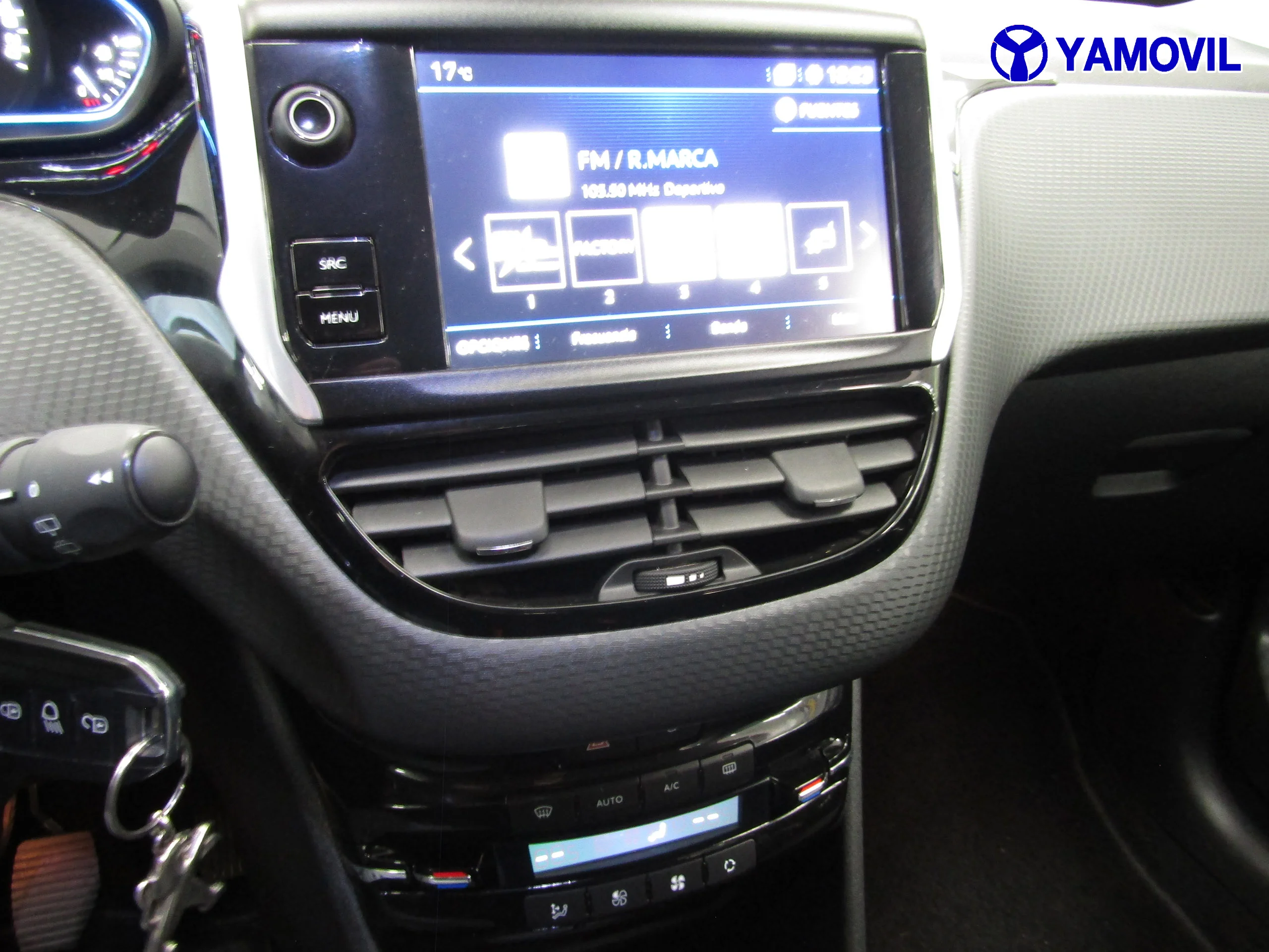 Peugeot 2008 1.2 PURETECH ALLURE 5P - Foto 22