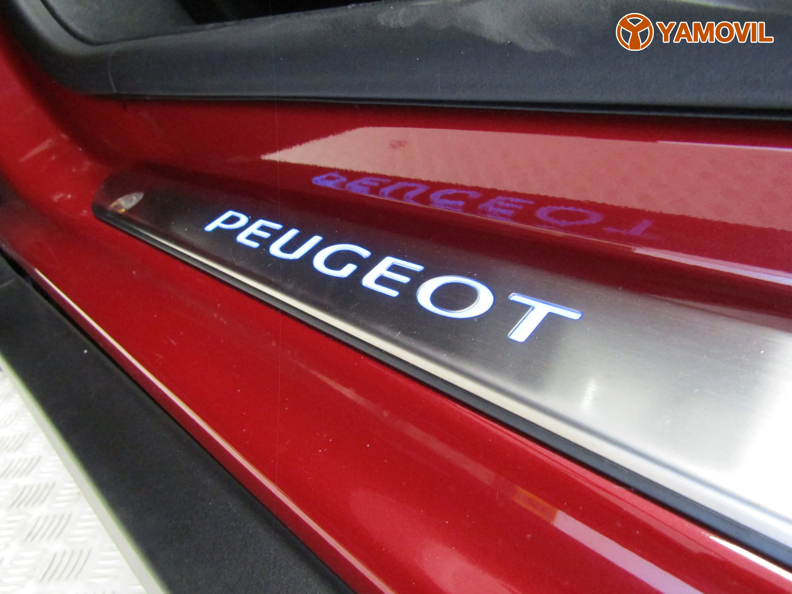 Peugeot 2008 1.2 PURETECH GT LINE SPORT - Foto 23