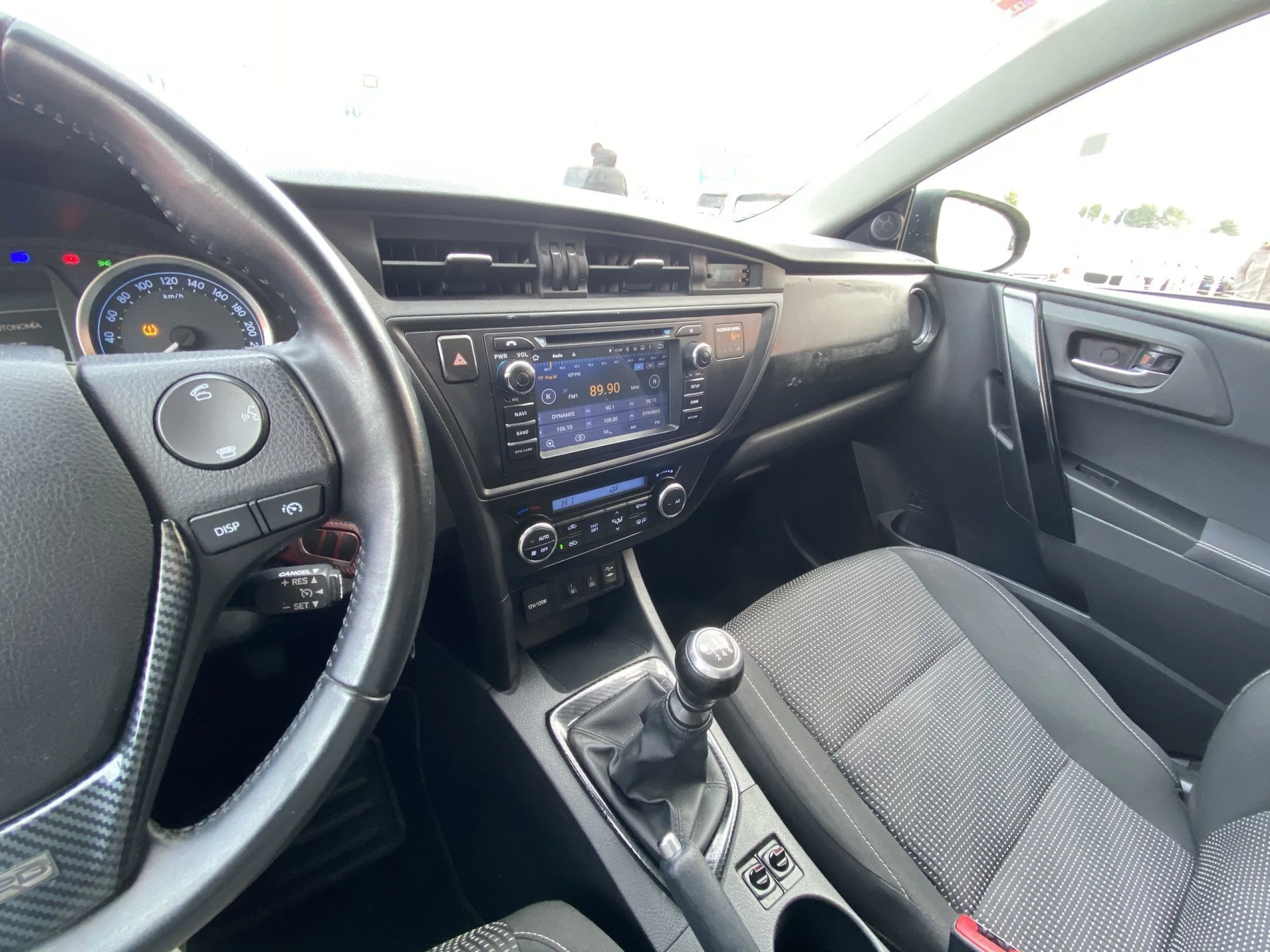 Toyota Auris 130 Active 97 kW (132 CV) - Foto 17
