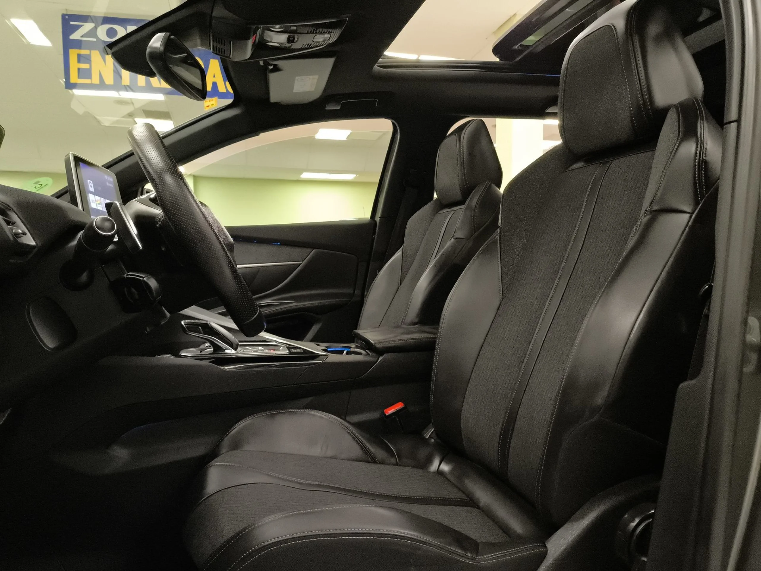 Peugeot 5008 1.6L THP GT Line EAT6 121 kW (165 CV) - Foto 8