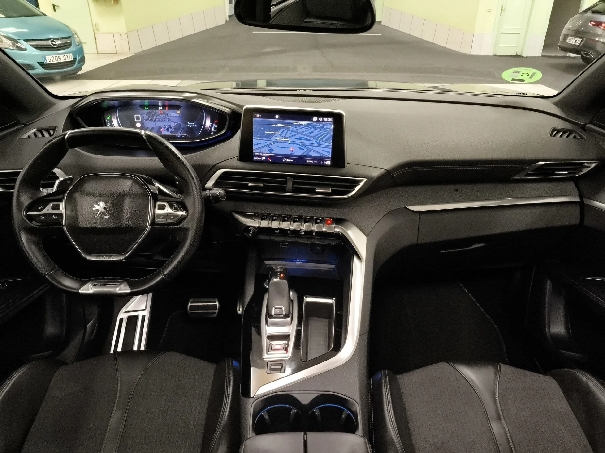 Peugeot 5008 1.6L THP GT Line EAT6 121 kW (165 CV) - Foto 11