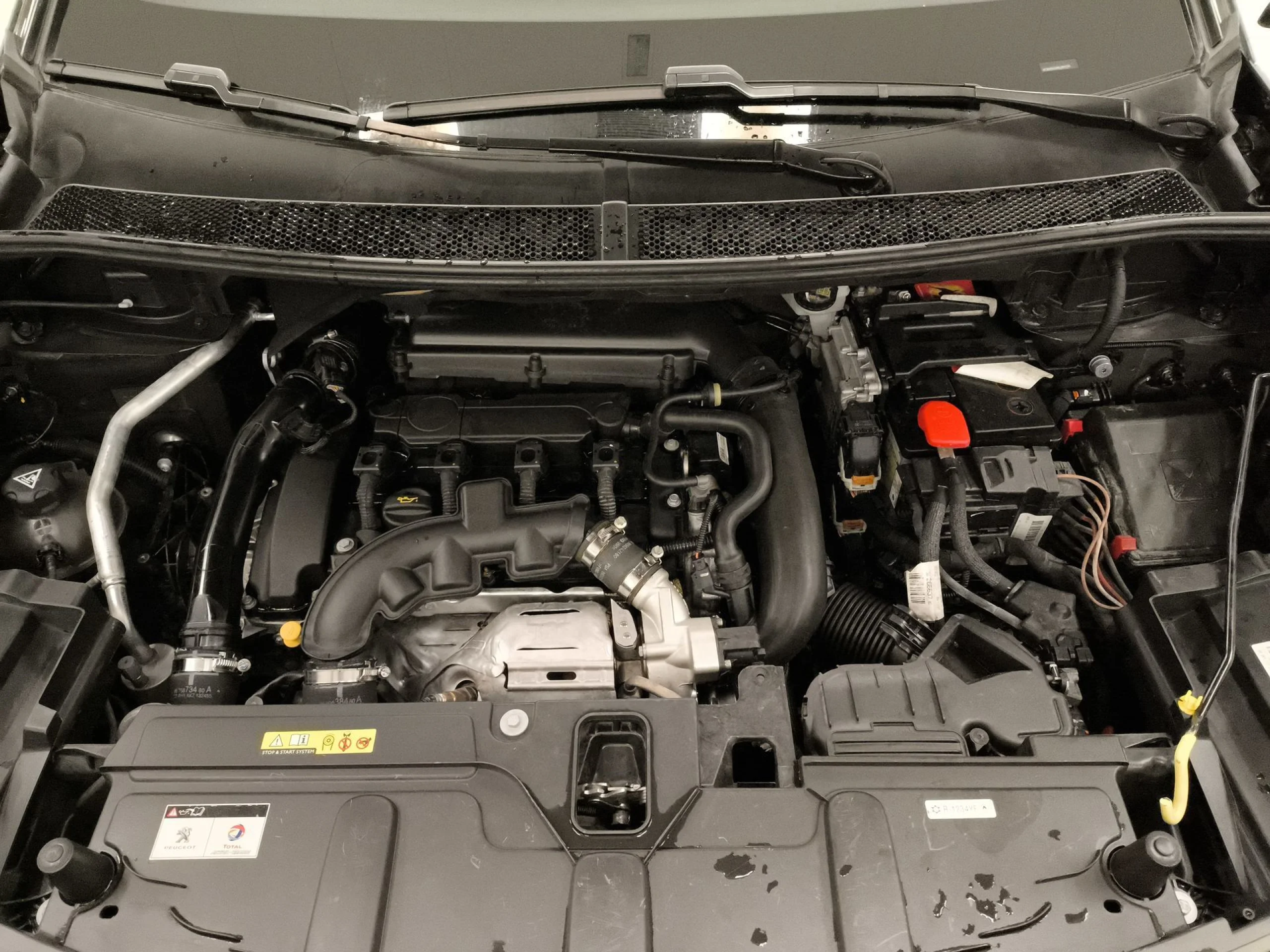 Peugeot 5008 1.6L THP GT Line EAT6 121 kW (165 CV) - Foto 28