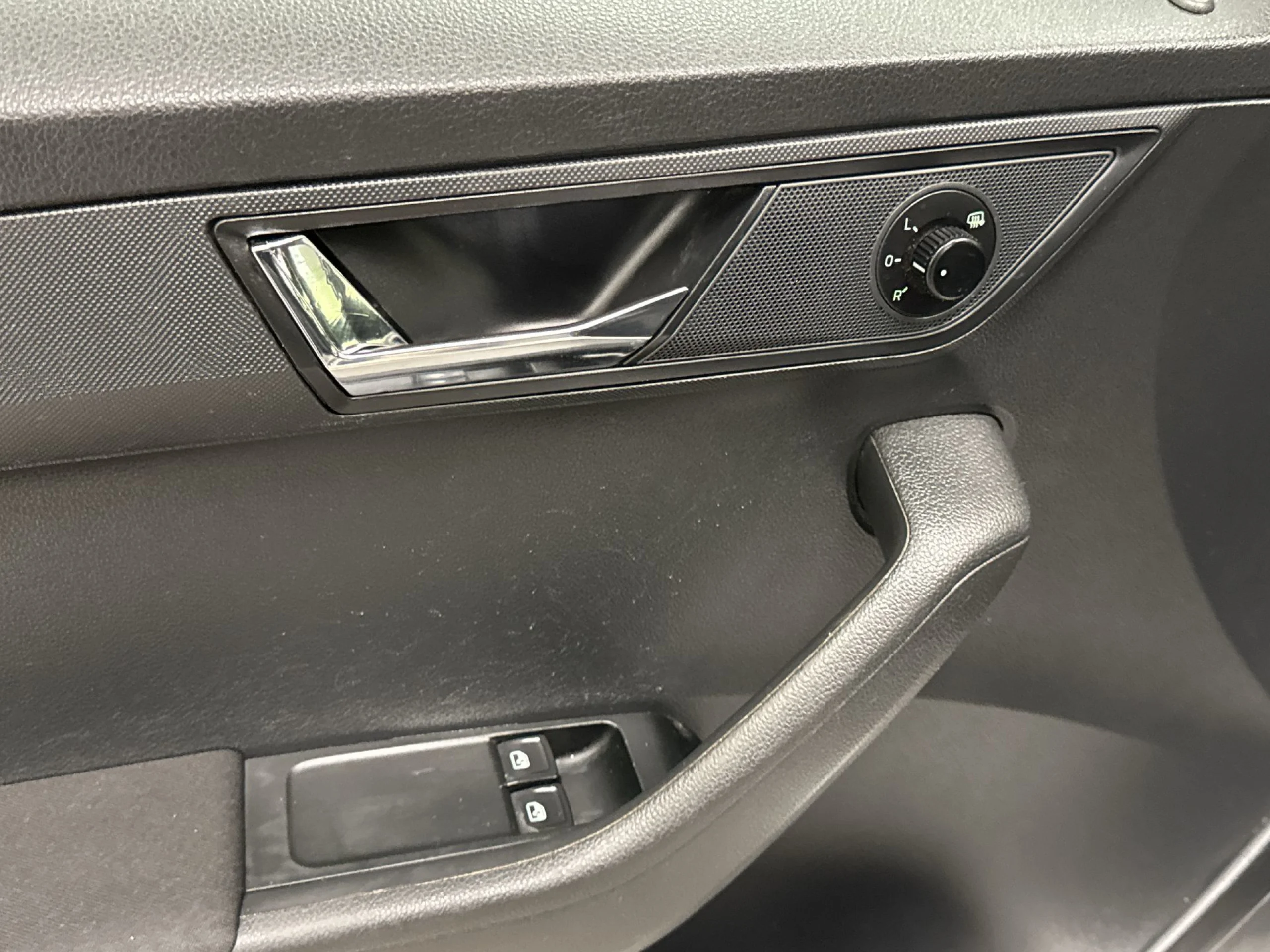 Skoda Fabia 1.0 MPI Ambition 55 kW (75 CV) - Foto 10