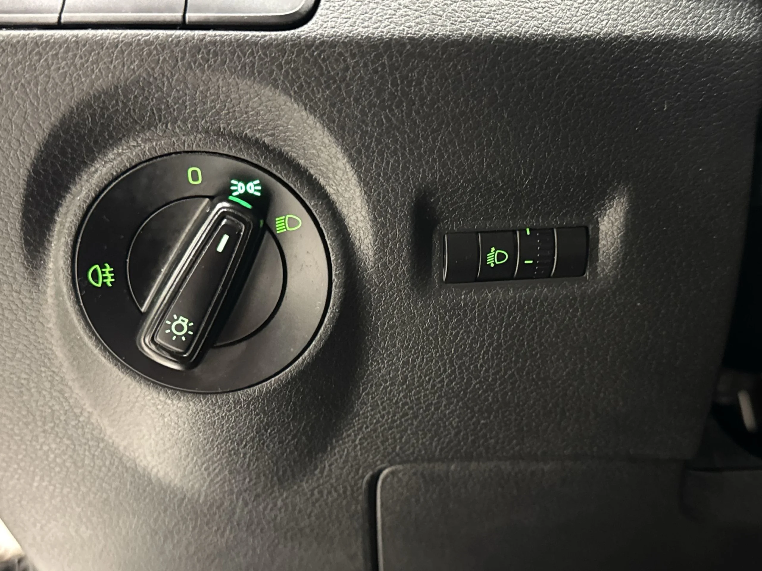 Skoda Fabia 1.0 MPI Ambition 55 kW (75 CV) - Foto 12