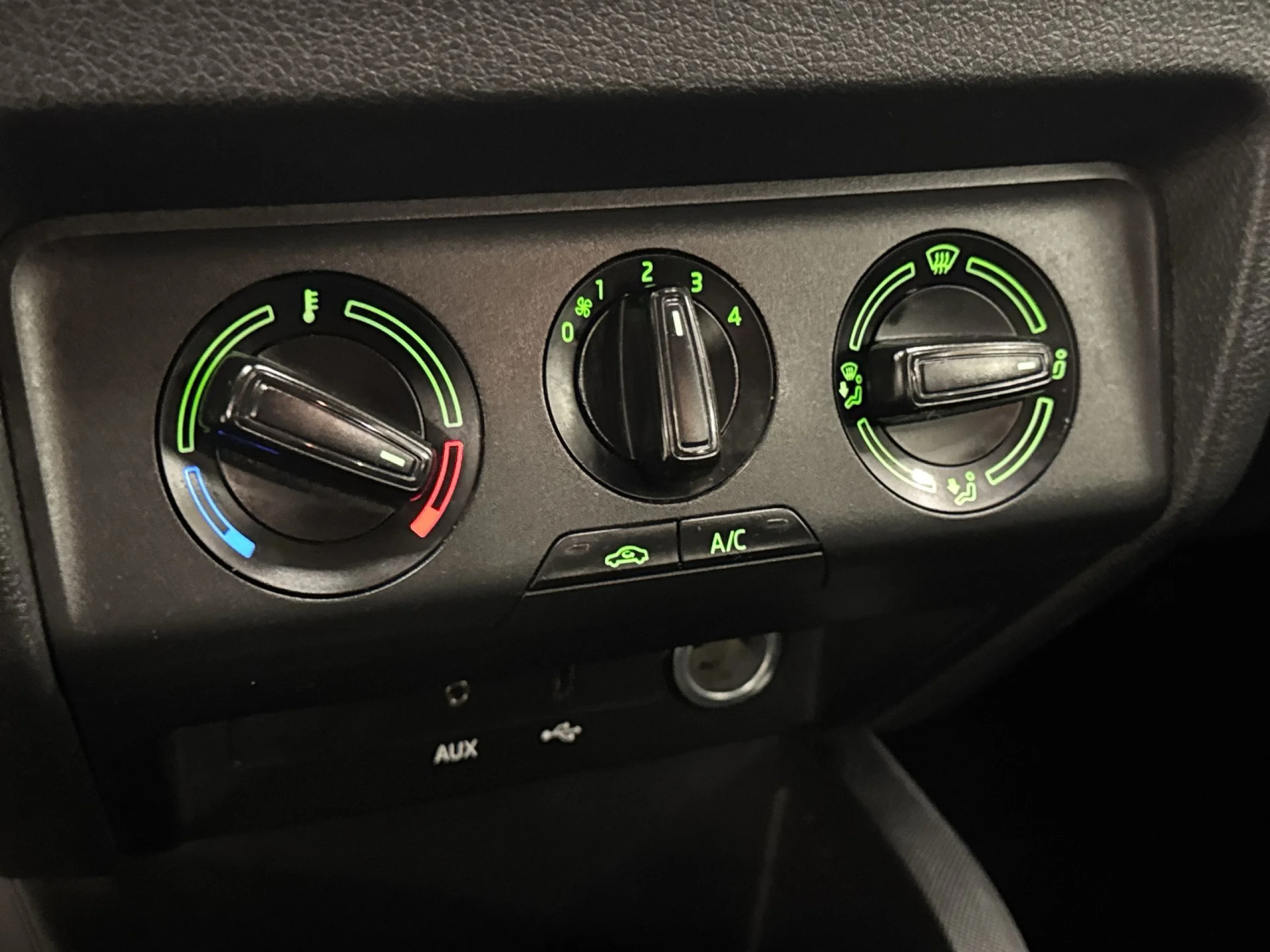 Skoda Fabia 1.0 MPI Ambition 55 kW (75 CV) - Foto 16