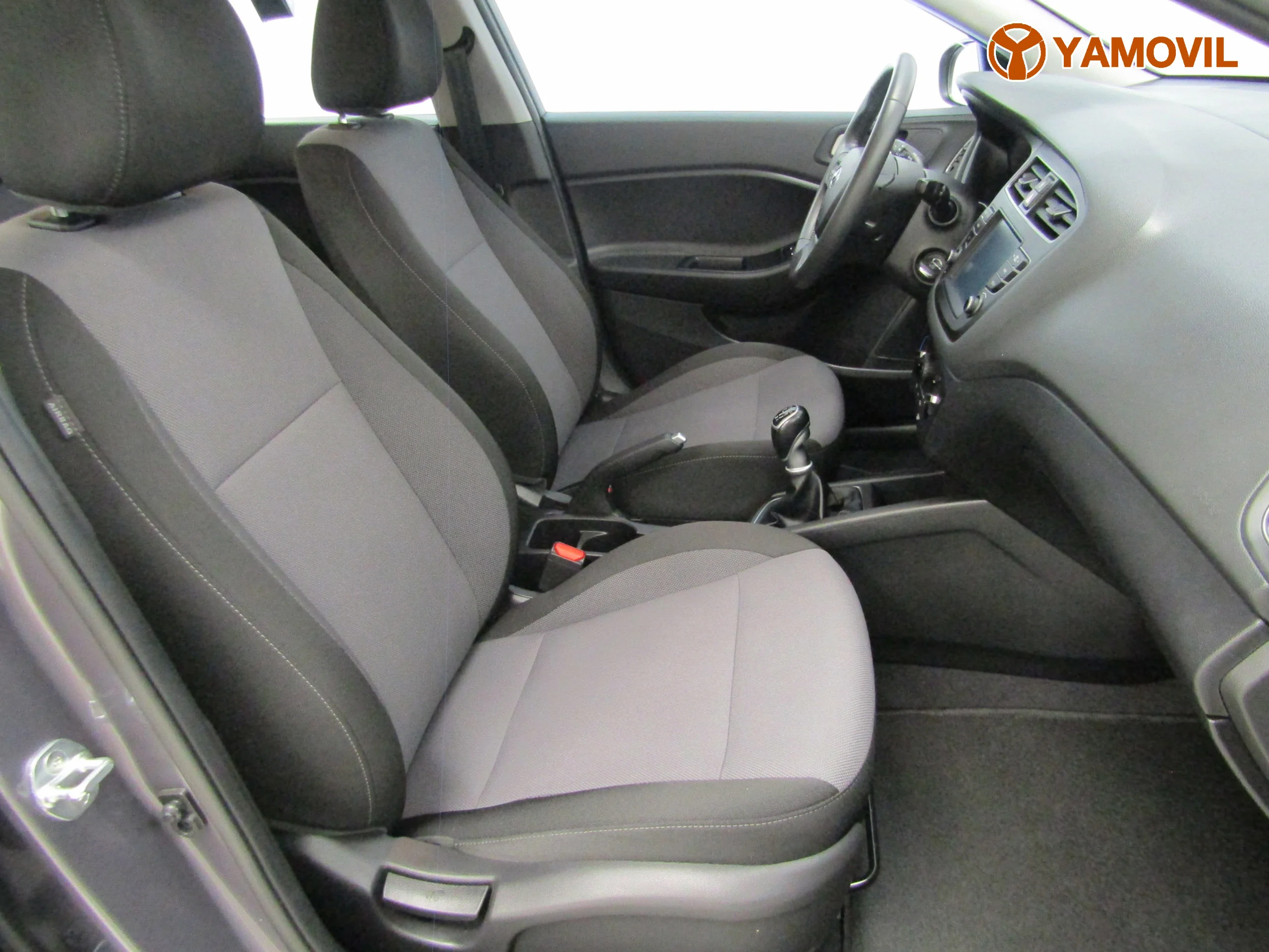 Hyundai I20 1.0 ACTIVE ESEENSE - Foto 9