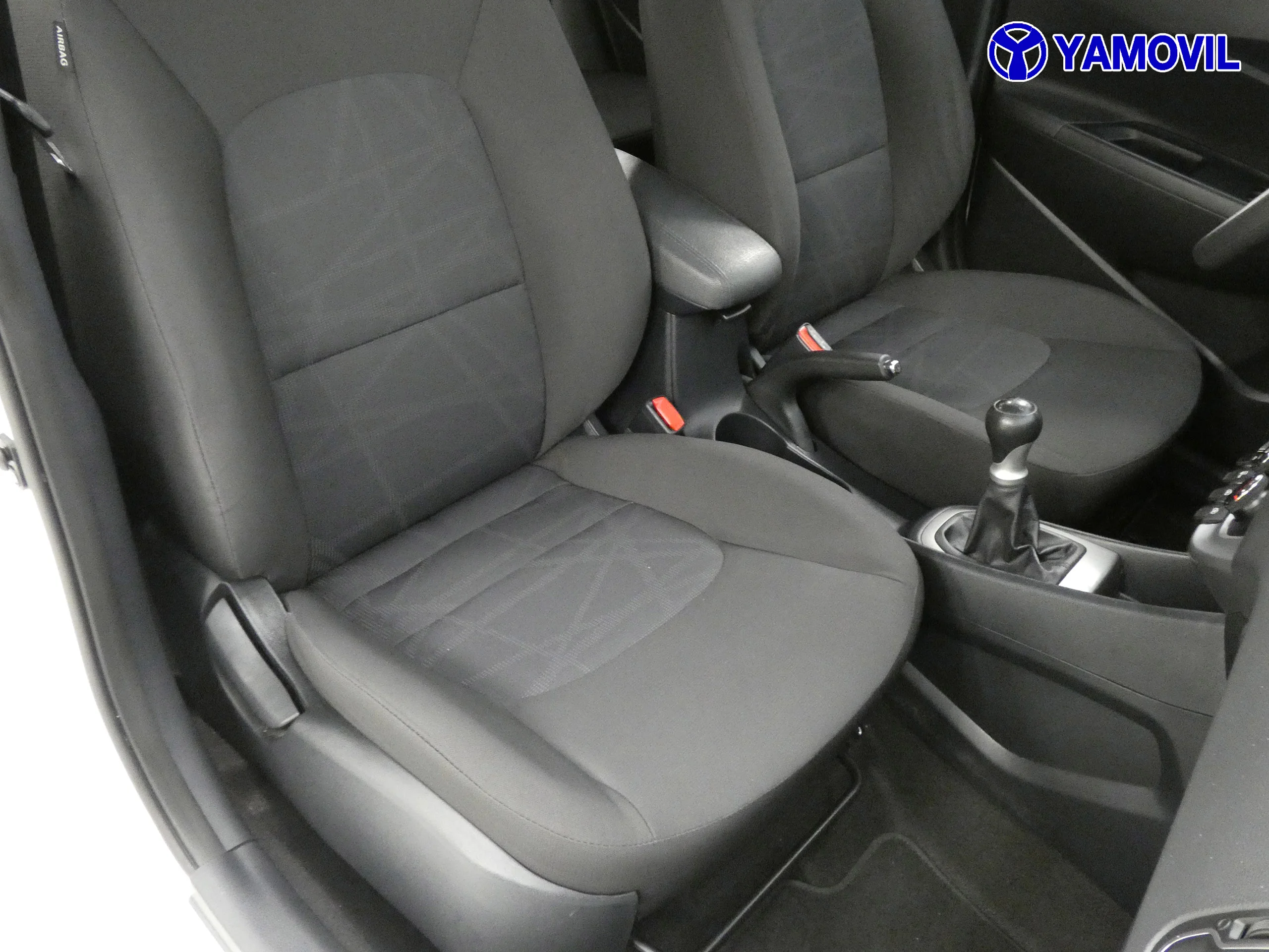 Kia Rio 1.2 CVVT CONCEPT 5P - Foto 15