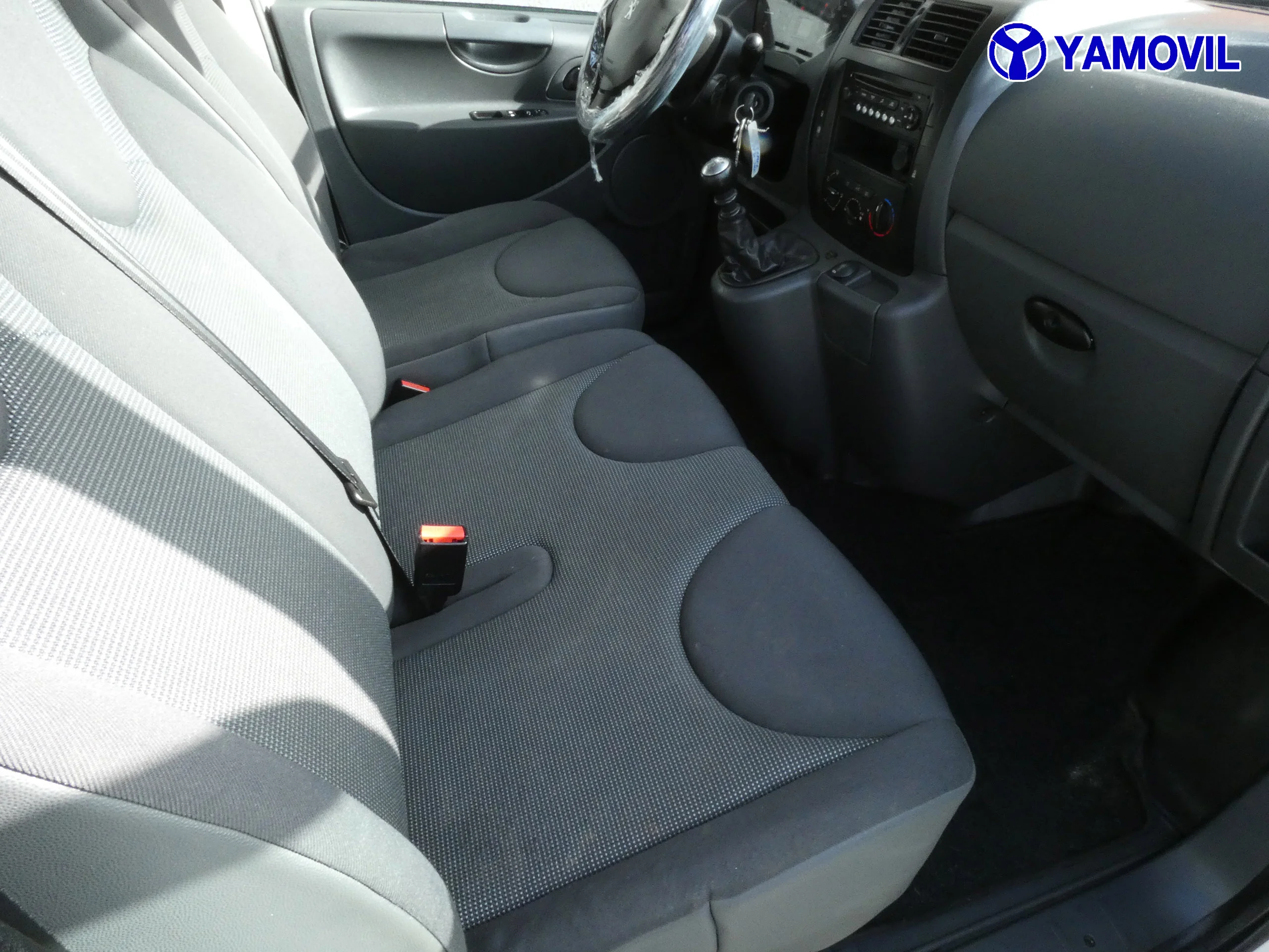 Peugeot Expert HDI FURGÓN L1H1 - Foto 19