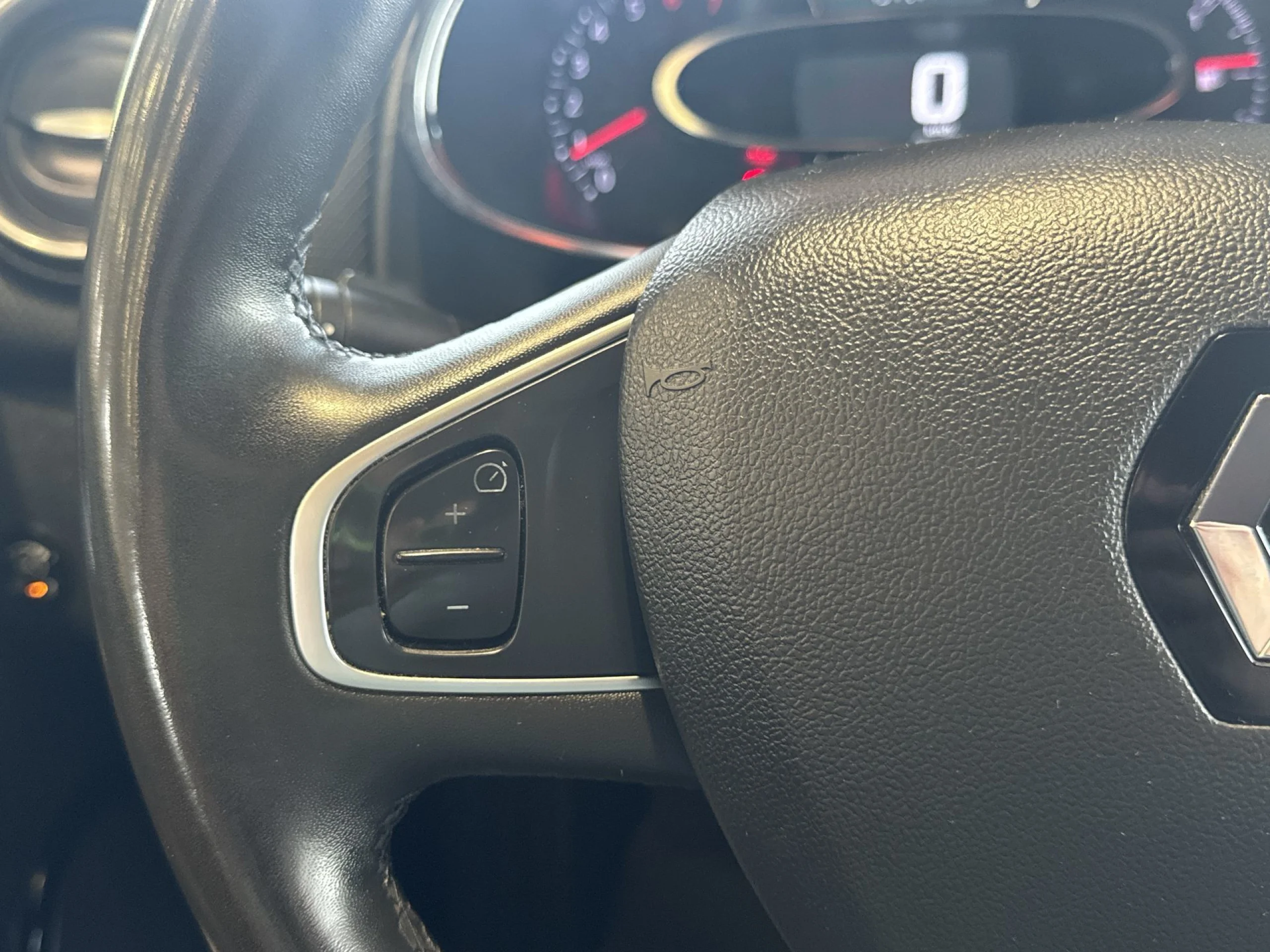 Renault Clio Limited Energy TCe 66 kW (90 CV) GLP - Foto 14