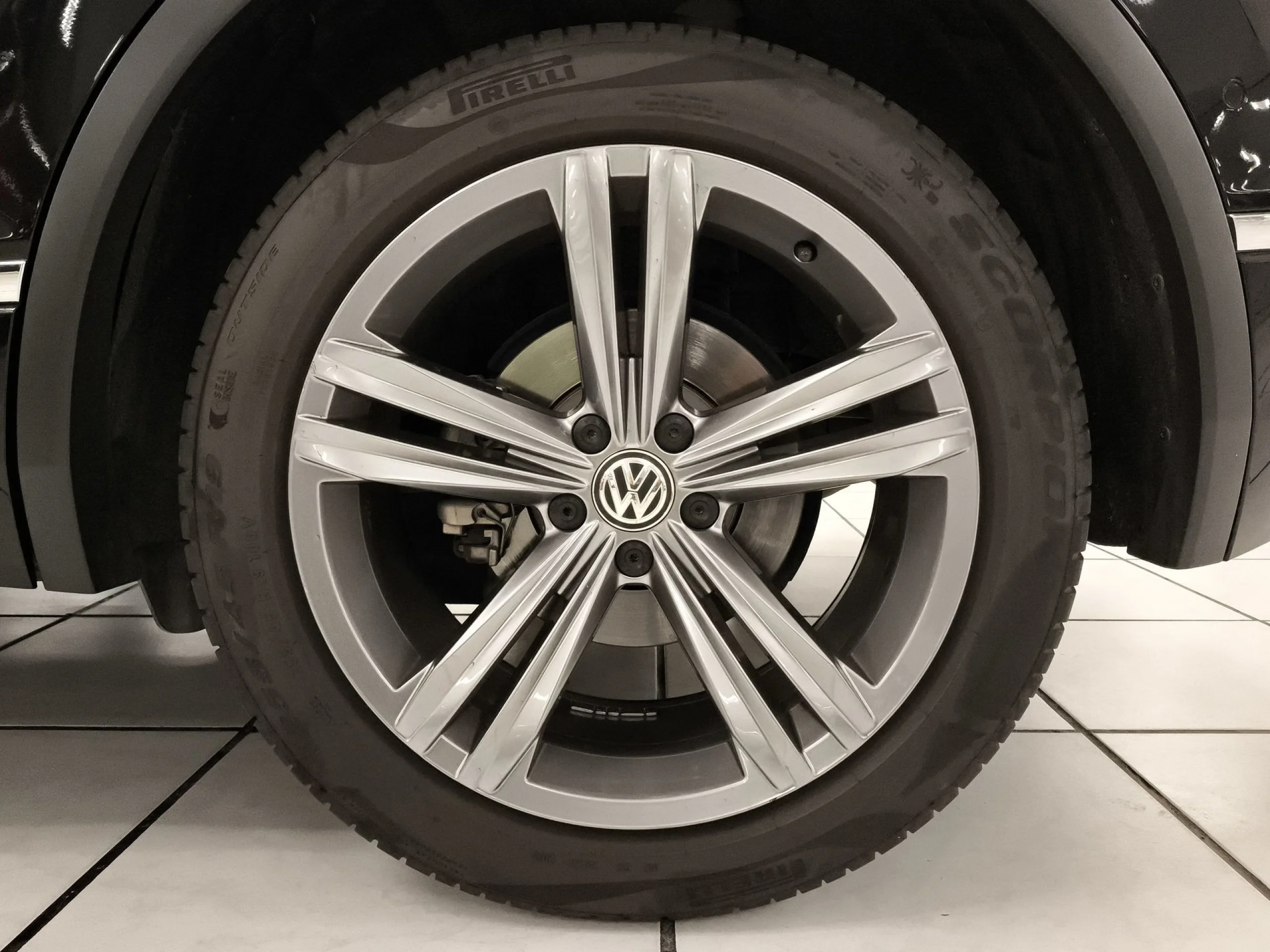Volkswagen Tiguan Sport 2.0 TDI 110 kW (150 CV) DSG - Foto 7
