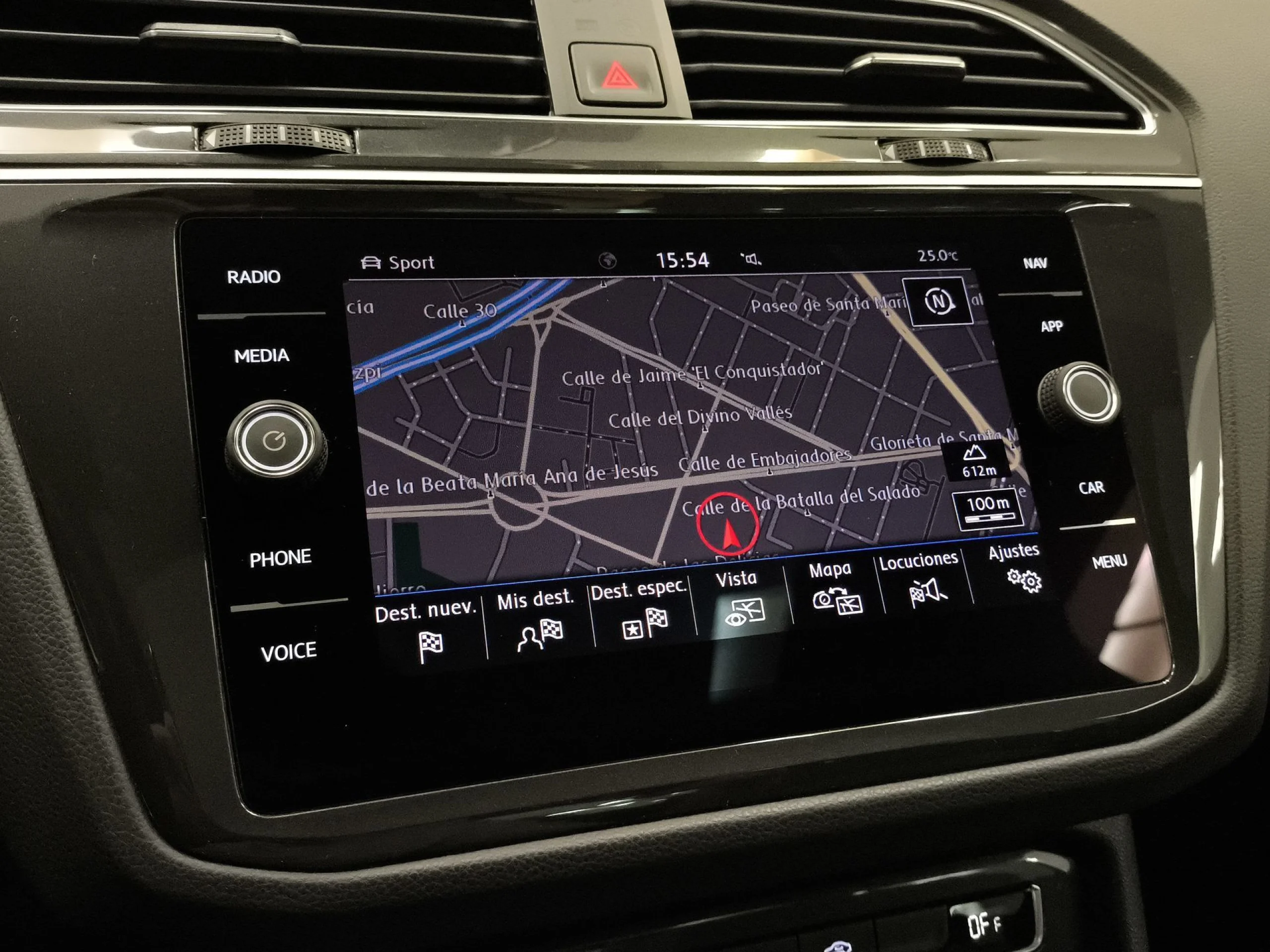 Volkswagen Tiguan Sport 2.0 TDI 110 kW (150 CV) DSG - Foto 22