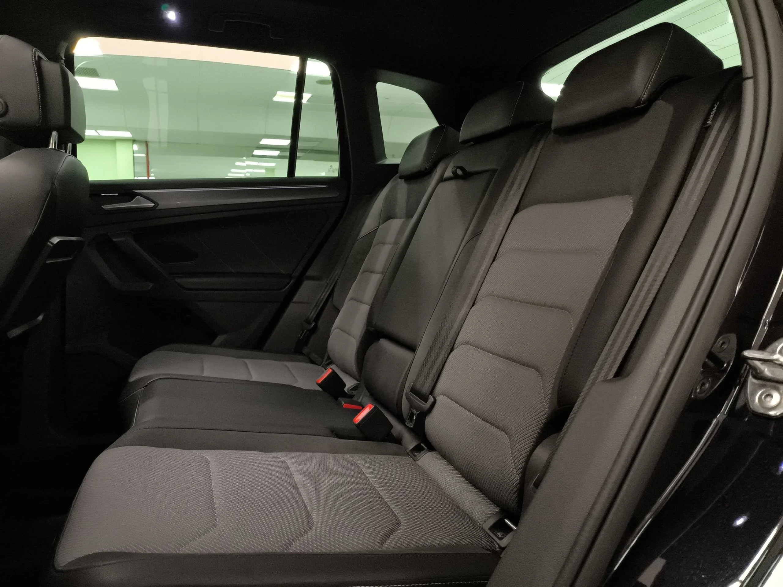 Volkswagen Tiguan Sport 2.0 TDI 110 kW (150 CV) DSG - Foto 28