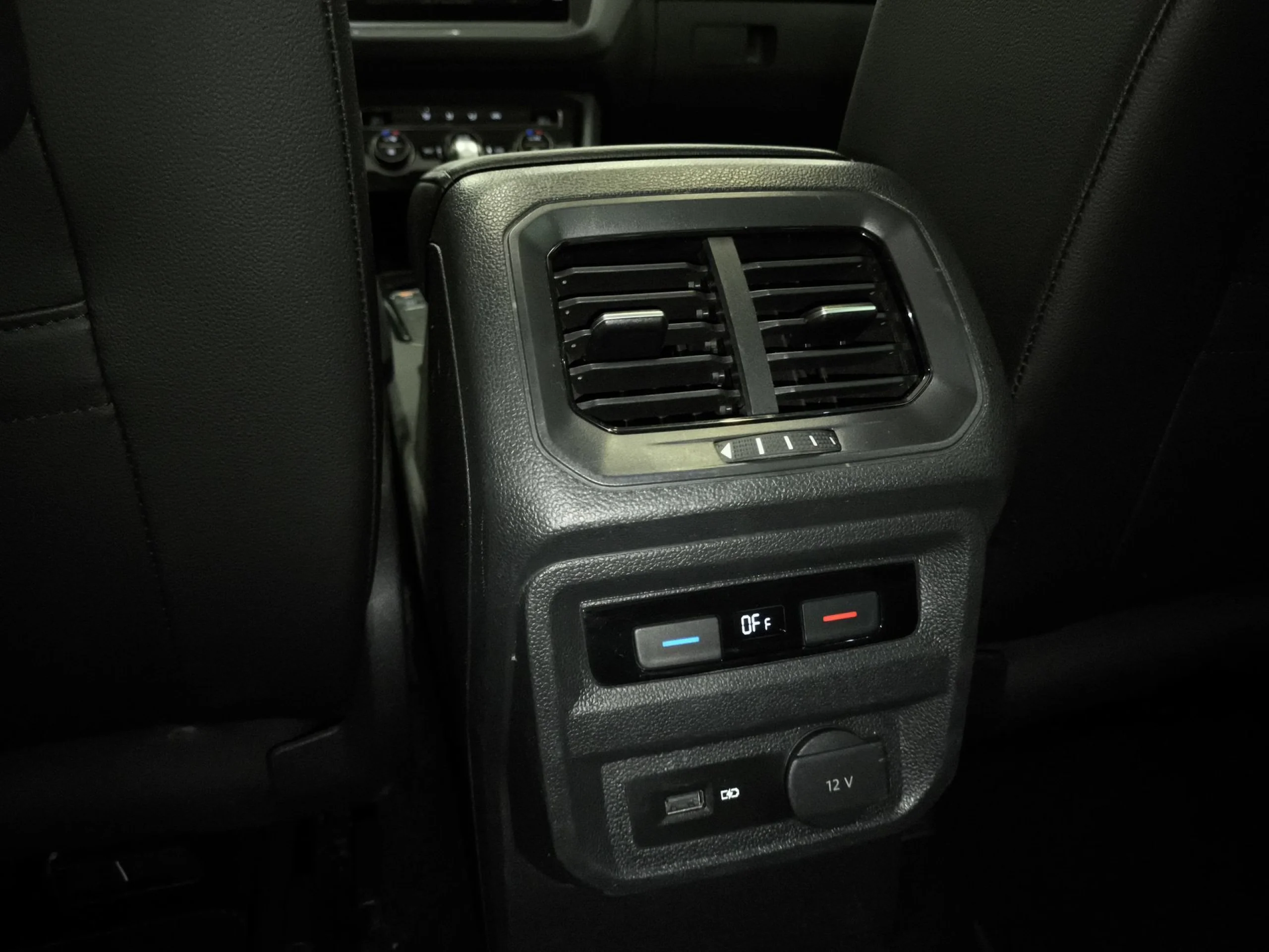 Volkswagen Tiguan Sport 2.0 TDI 110 kW (150 CV) DSG - Foto 29