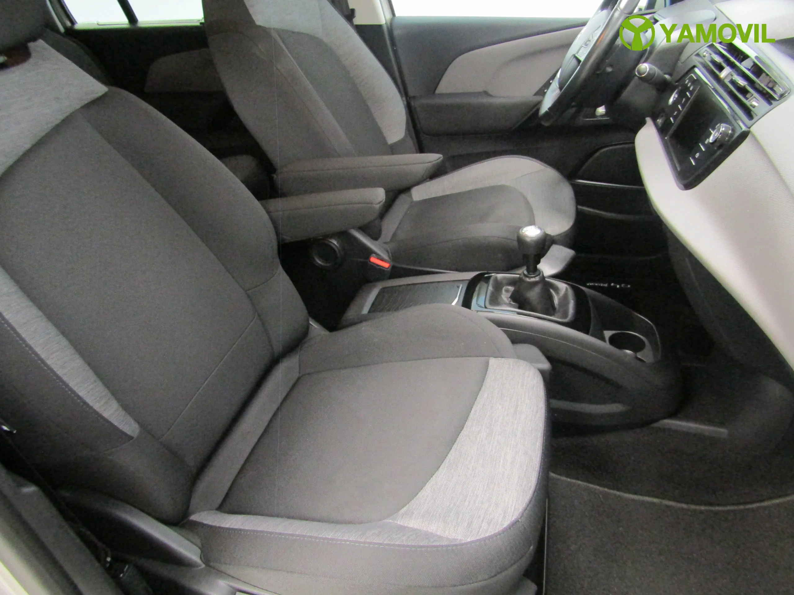 Citroen C4 Grand Picasso 1.2I PURETECH 130CV FEEL 7 PLAZAS - Foto 19