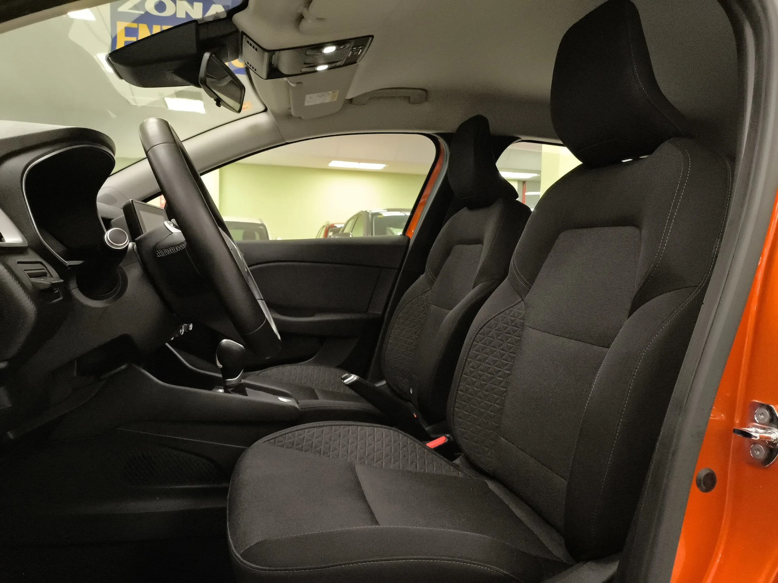 Renault Clio Intens E-Tech Híbrido 103 kW (140 CV) - Foto 8