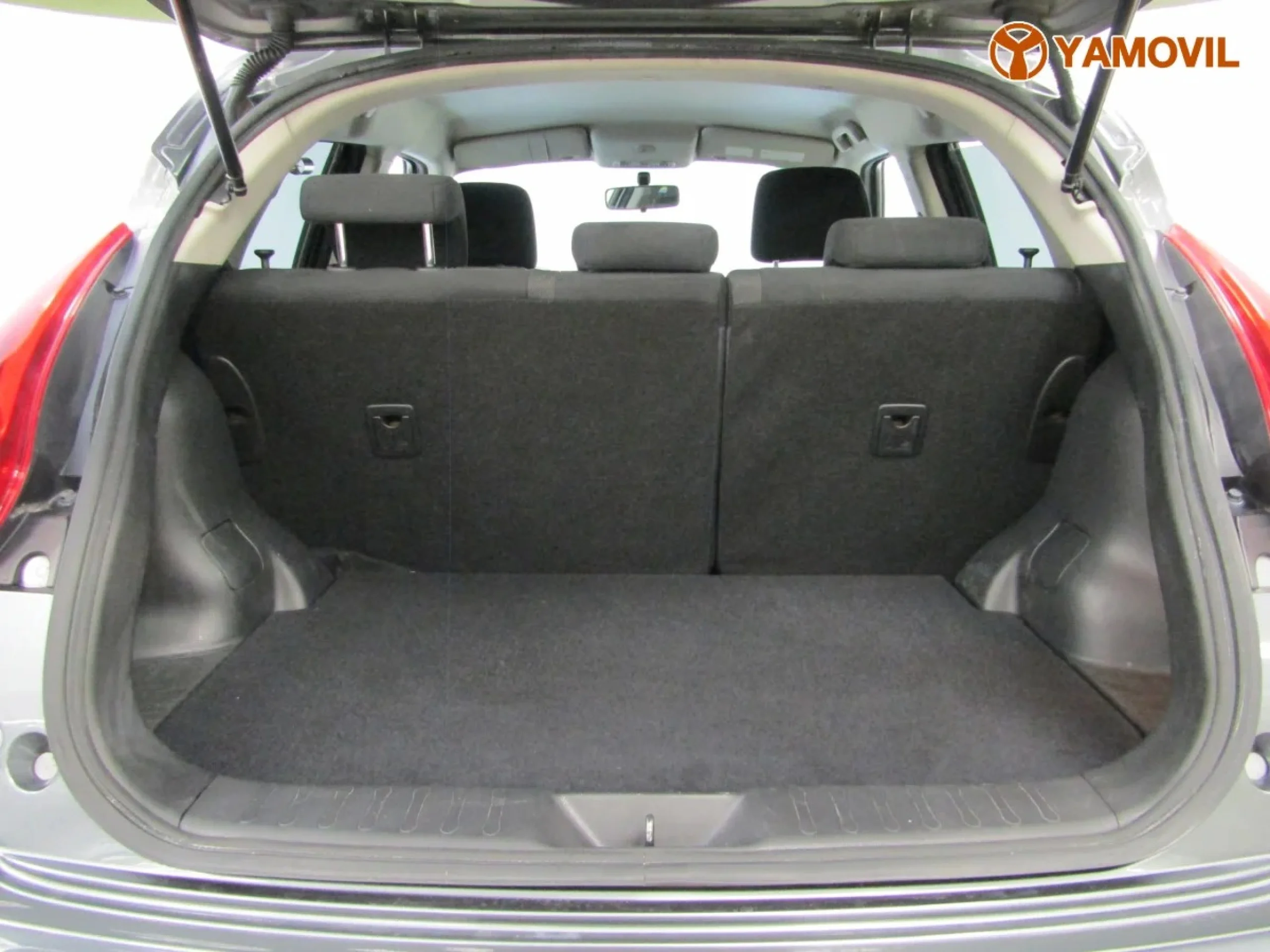 Nissan Juke 1.5 dCi Tekna Sport 4x2 81 kW (110 CV) - Foto 7
