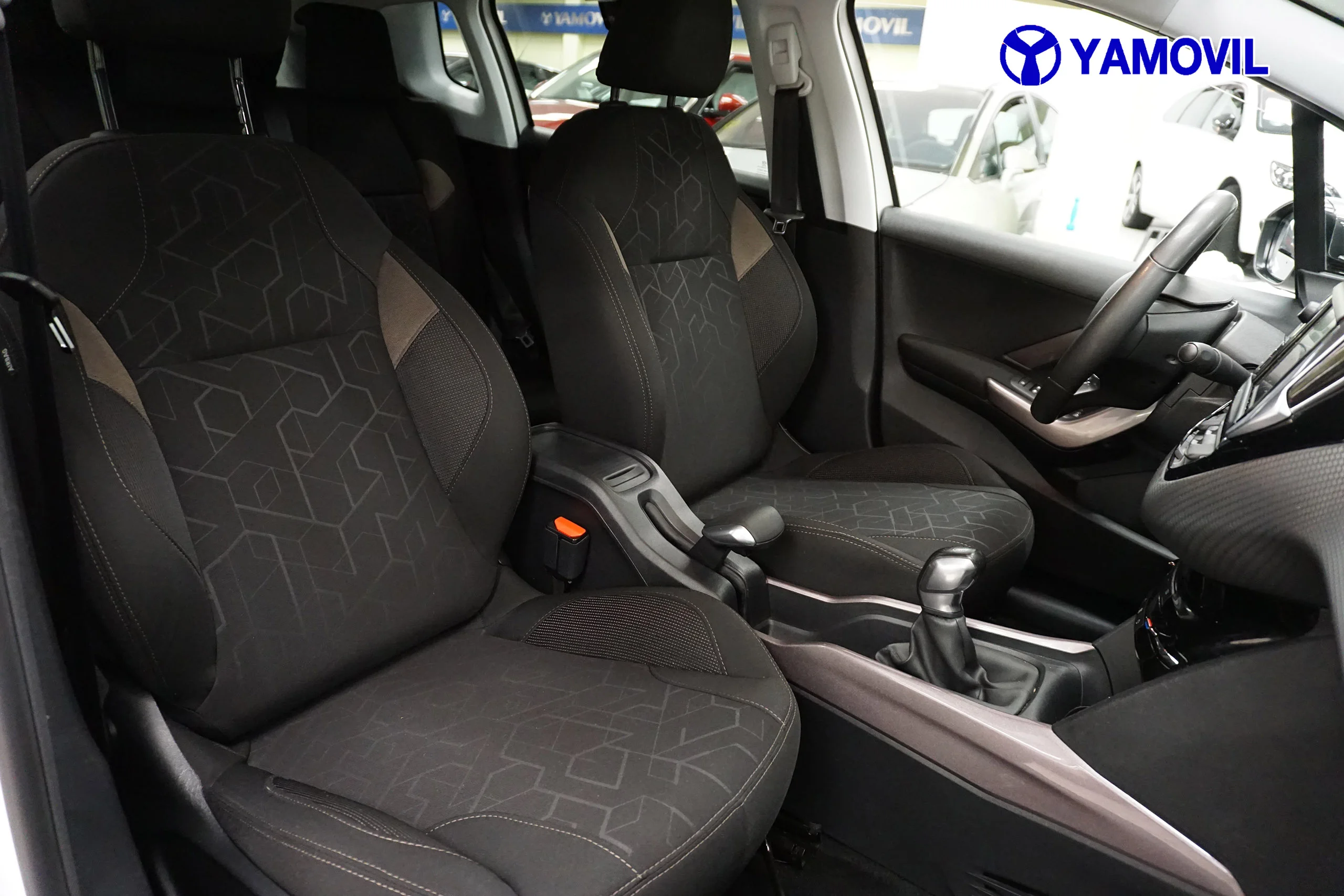 Peugeot 2008 1.6 BLUEHDI STYLE 5P - Foto 15