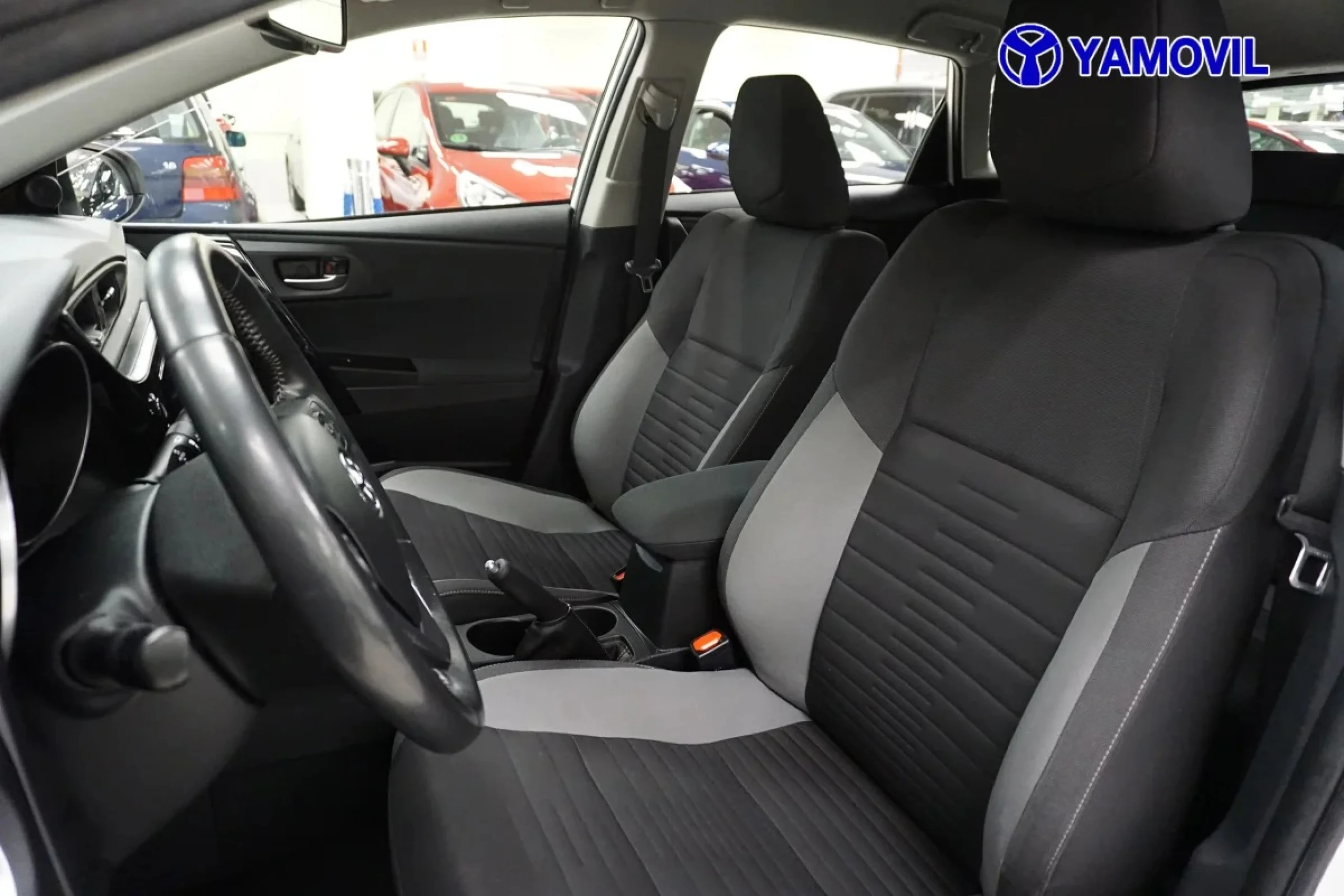 Toyota Auris 1.8 Hybrid Active 100 kW (136 CV) - Foto 14
