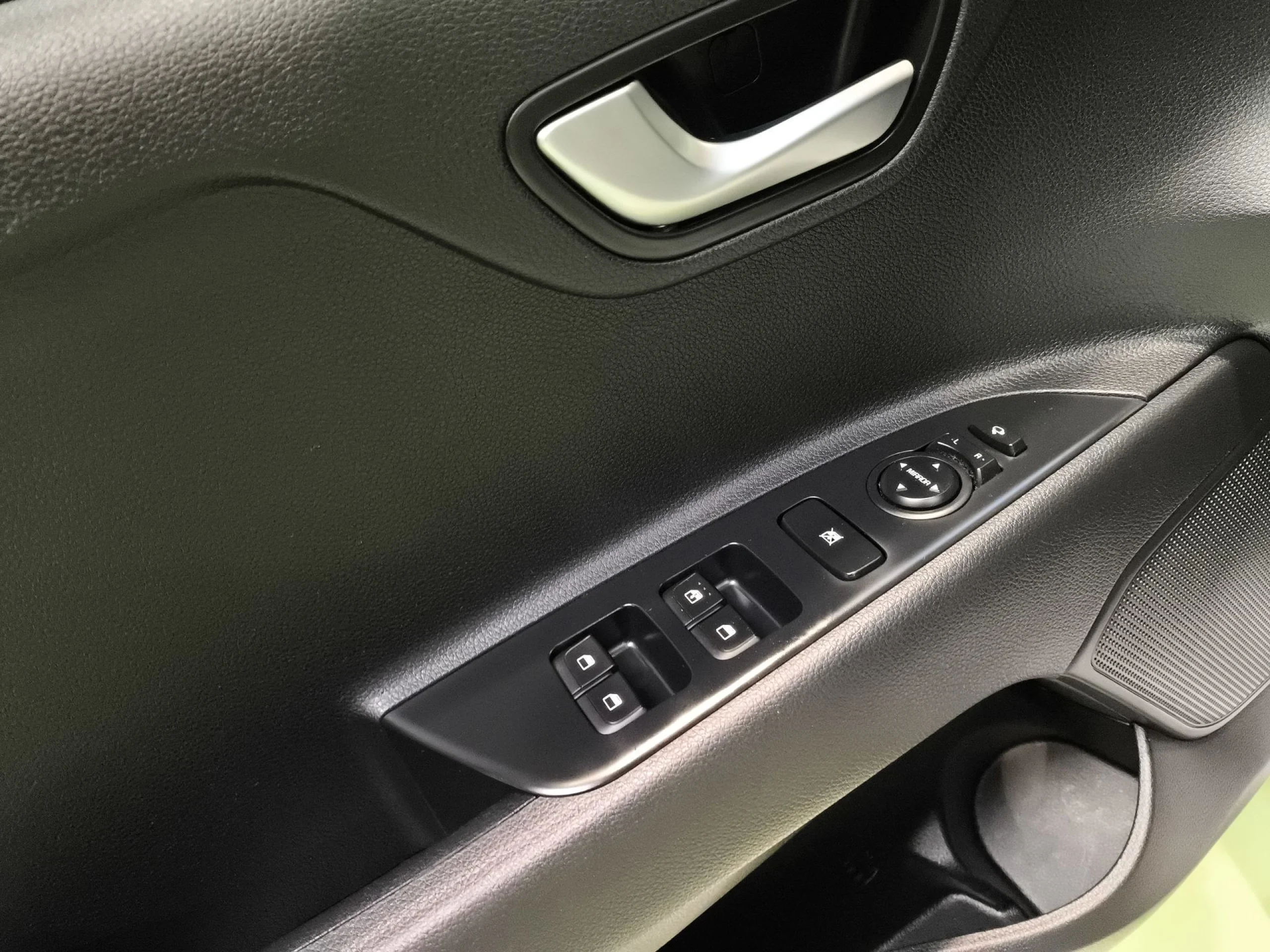 Kia Rio 1.0 T-GDi Drive 74 kW (100 CV) - Foto 10