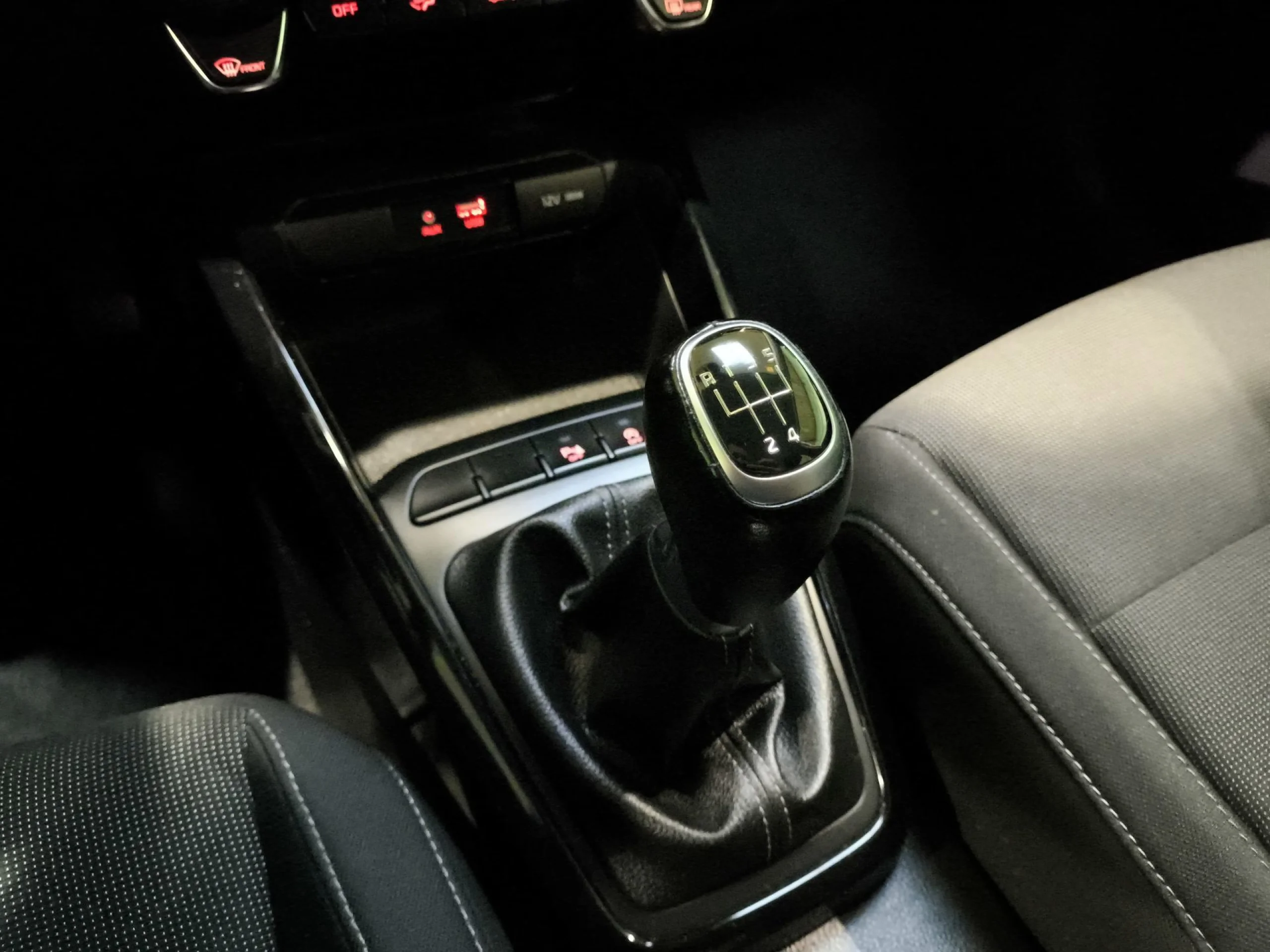 Kia Rio 1.0 T-GDi Drive 74 kW (100 CV) - Foto 19