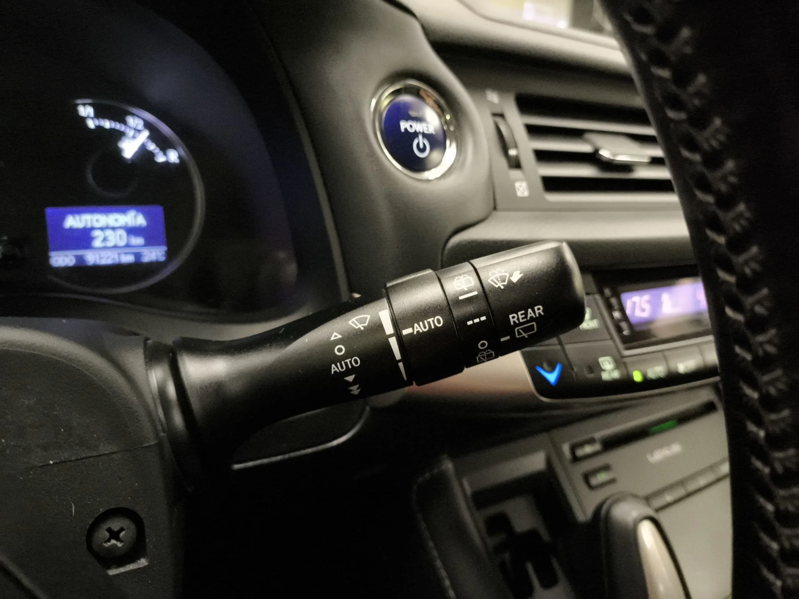 Lexus CT 200h Business 100 kW (136 CV) - Foto 17