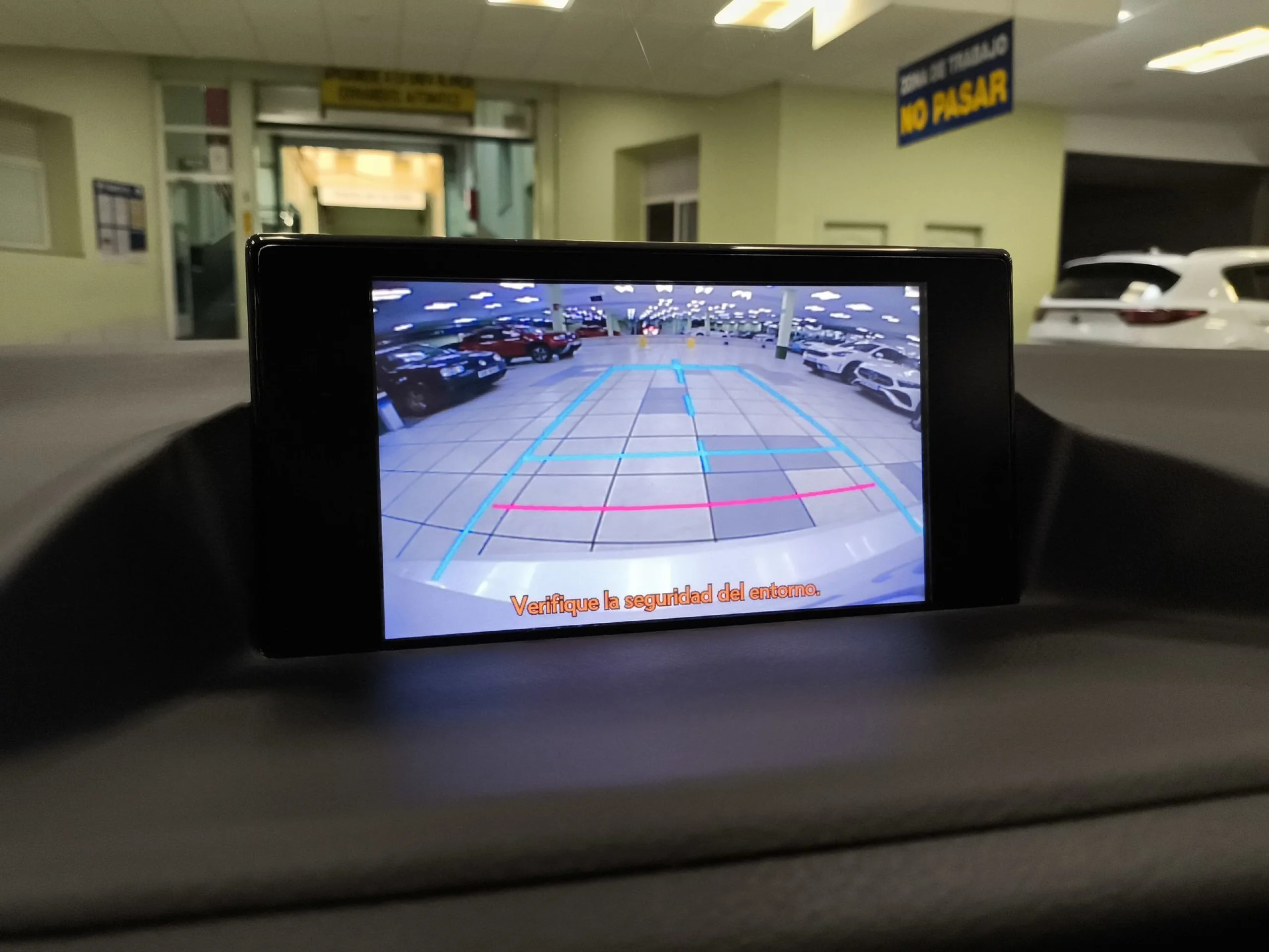 Lexus CT 200h Business 100 kW (136 CV) - Foto 20