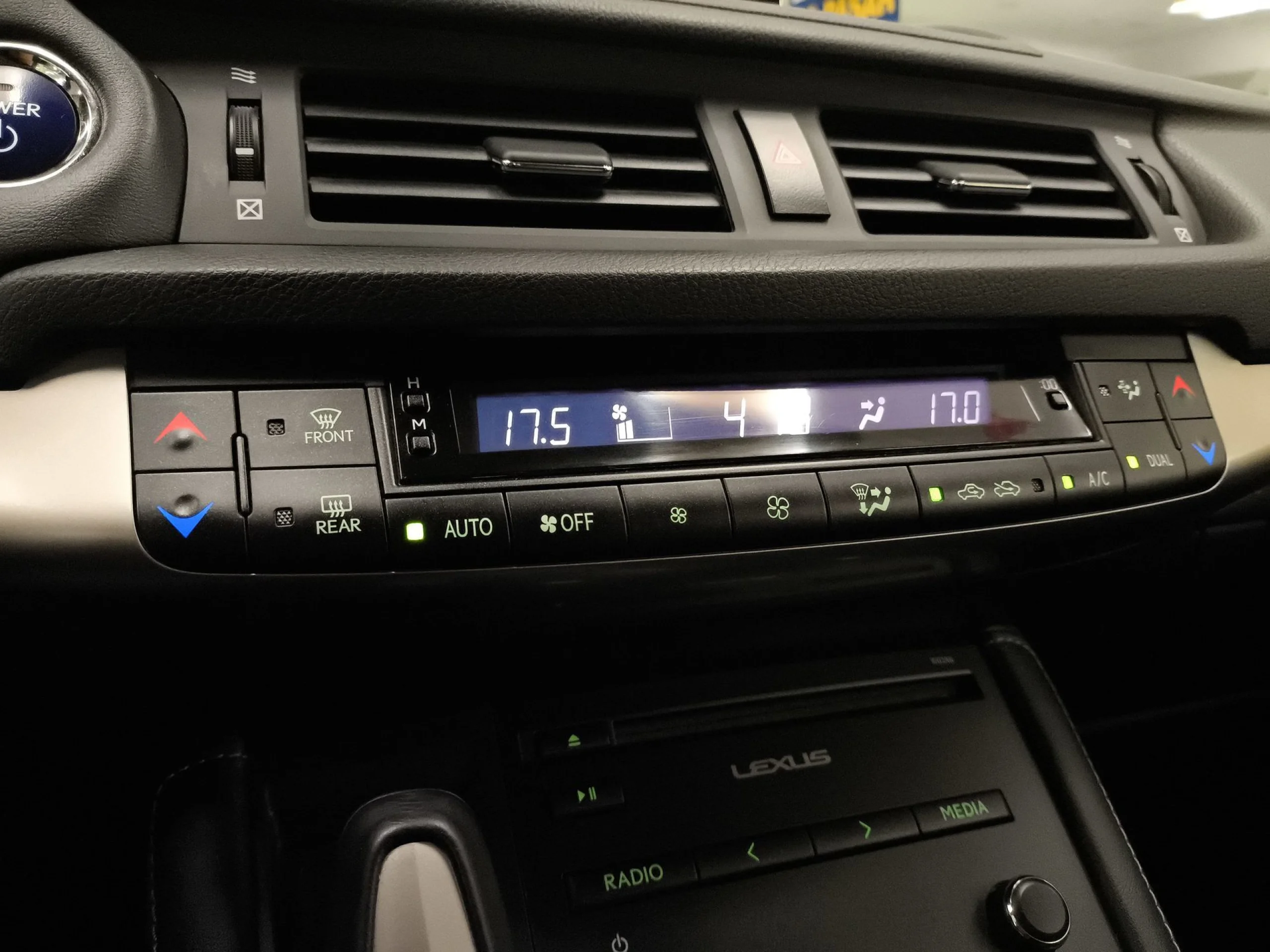 Lexus CT 200h Business 100 kW (136 CV) - Foto 21