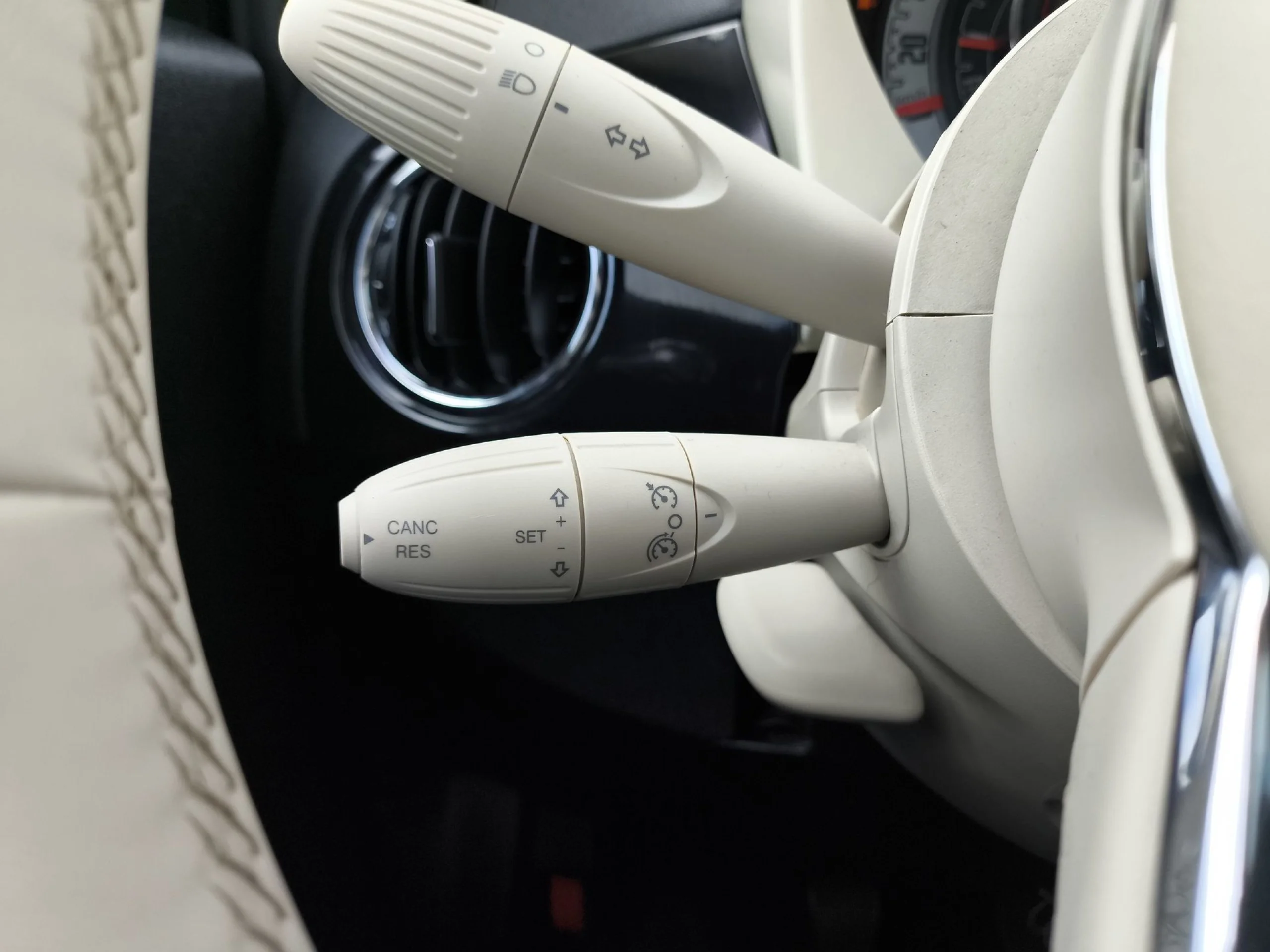 Fiat 500 1.0 6v GSE Lounge 51 kW (70 CV) - Foto 12