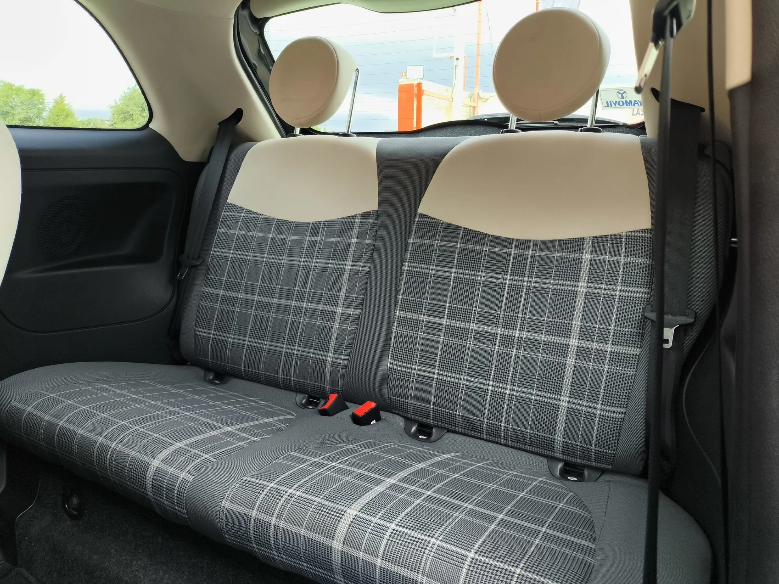 Fiat 500 1.0 6v GSE Lounge 51 kW (70 CV) - Foto 25